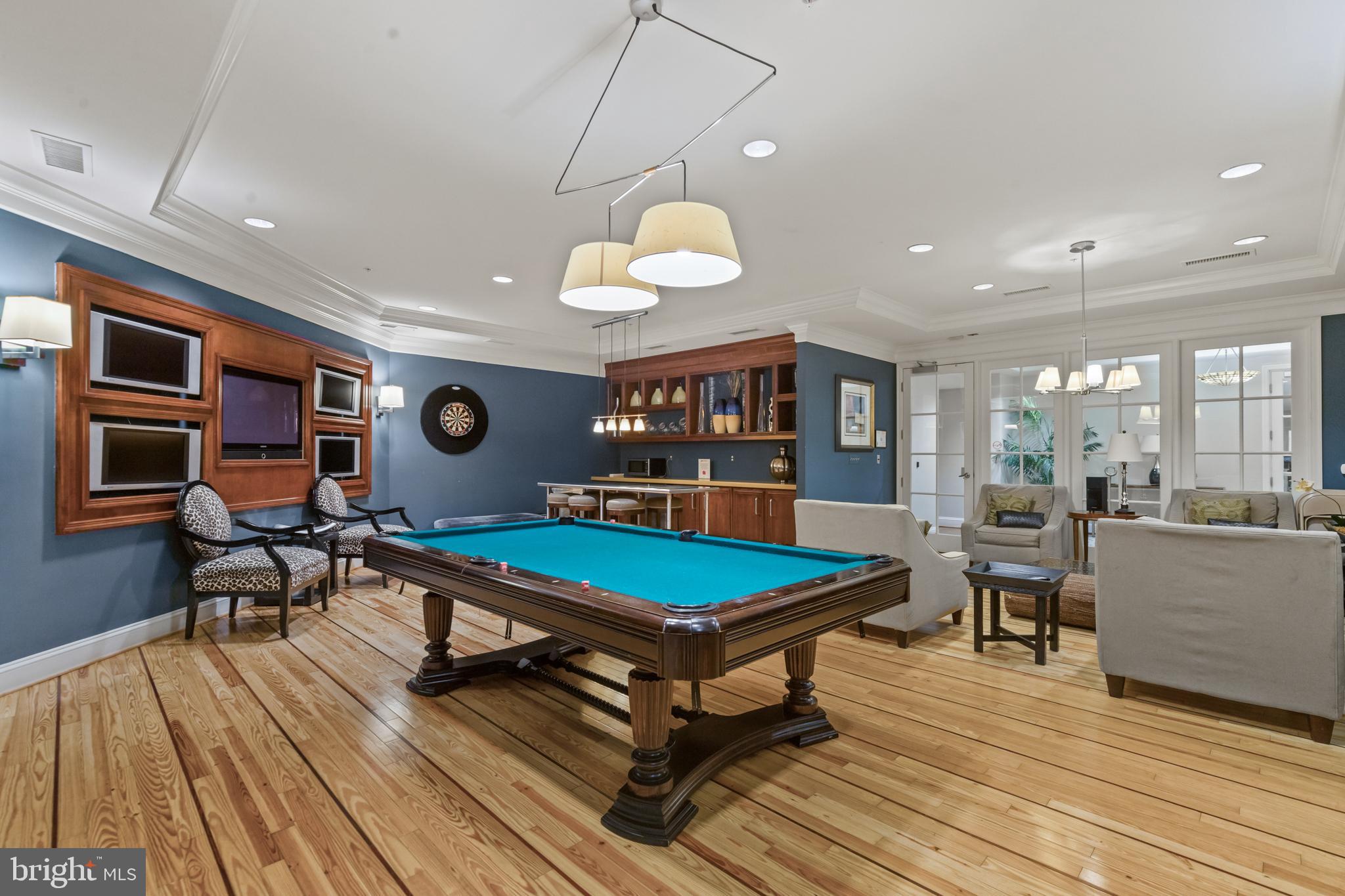 HALSTEAD AT THE METRO - Residential