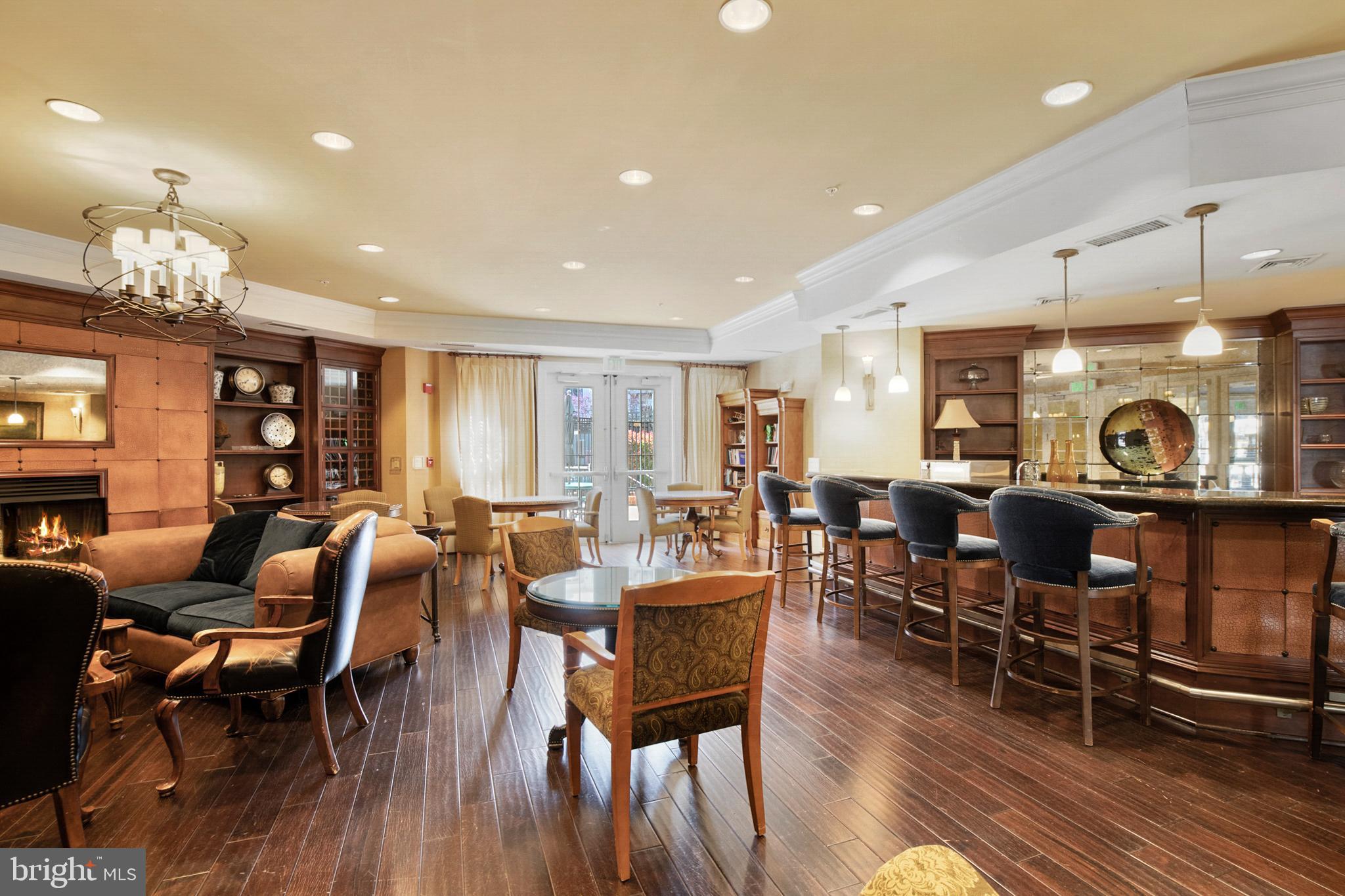 HALSTEAD AT THE METRO - Residential
