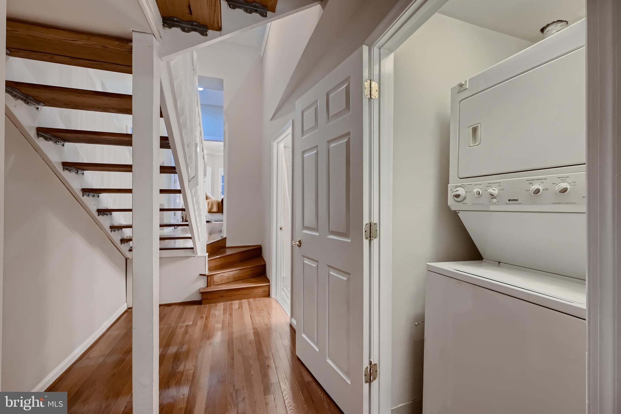 BUTCHER'S HILL - Residential