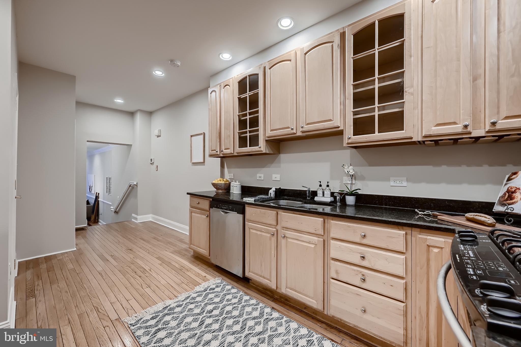 BUTCHER'S HILL - Residential