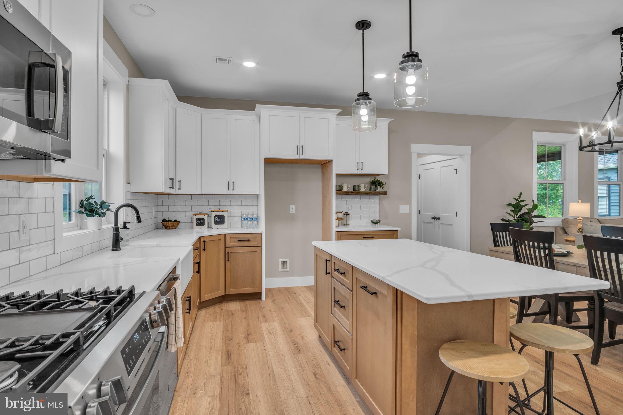 BIRCH GROVE - Residential