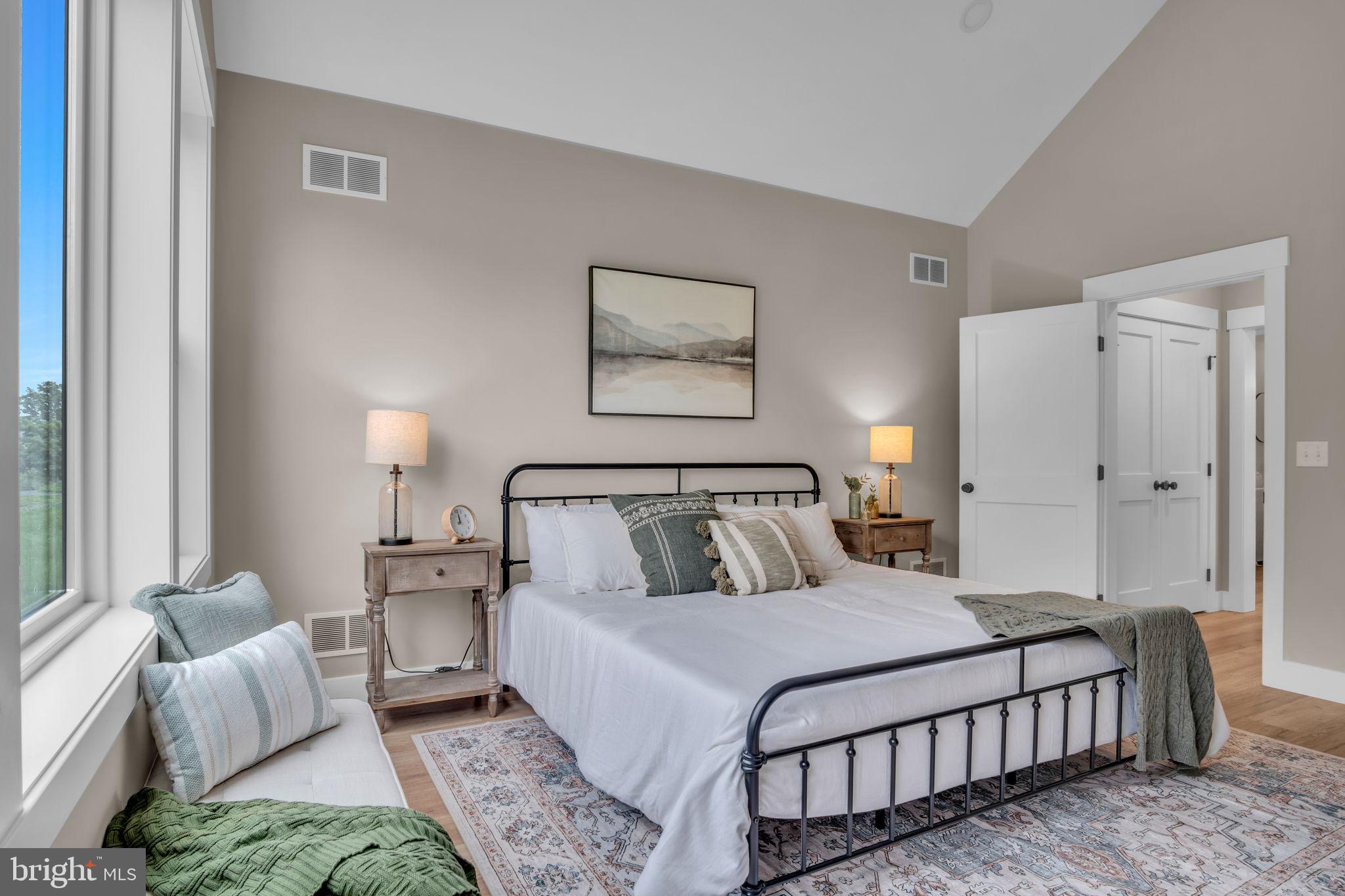 BIRCH GROVE - Residential