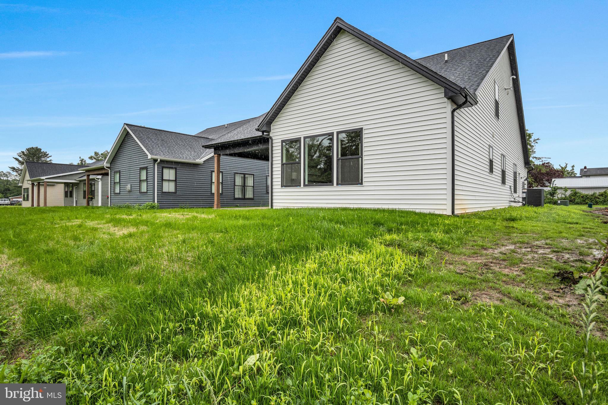 BIRCH GROVE - Residential