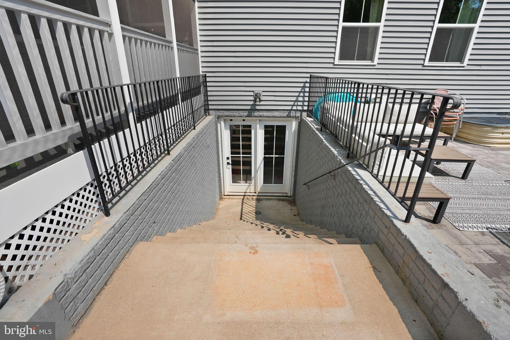 WARRENTON CHASE - Residential