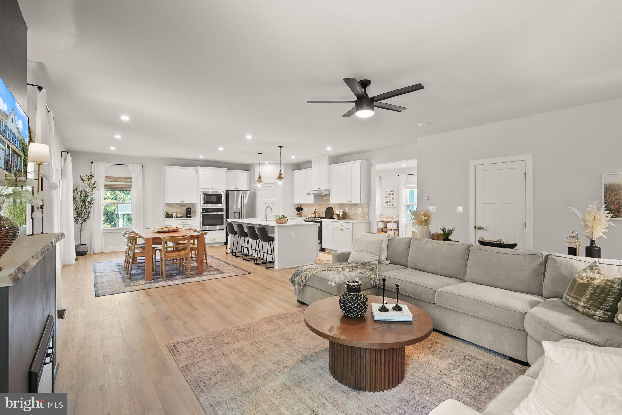 WARRENTON CHASE - Residential