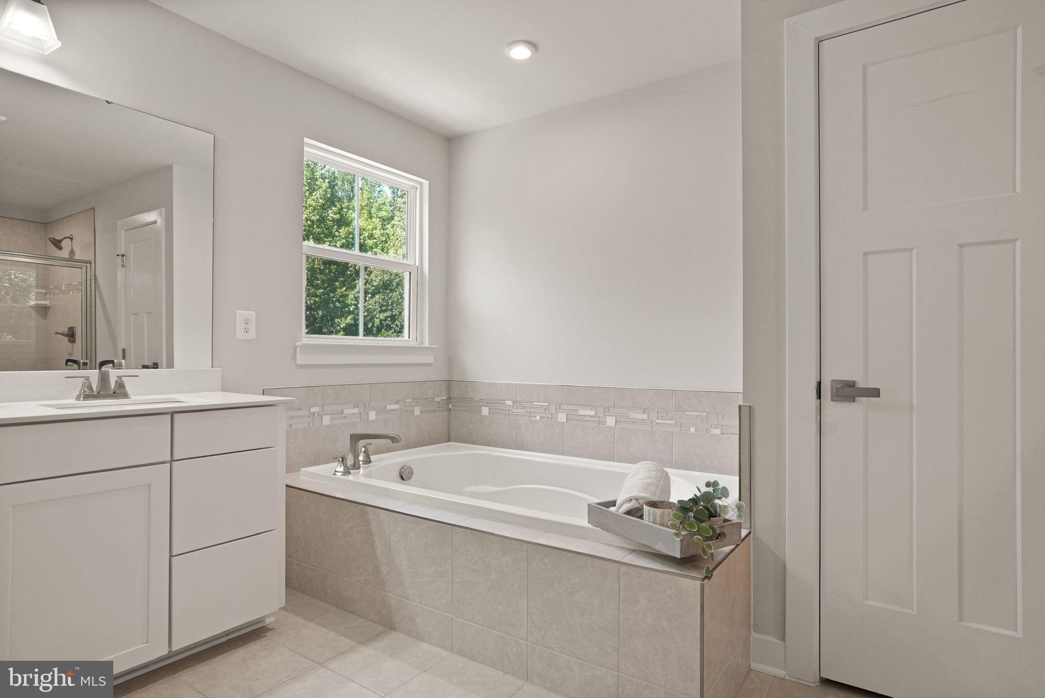 WARRENTON CHASE - Residential