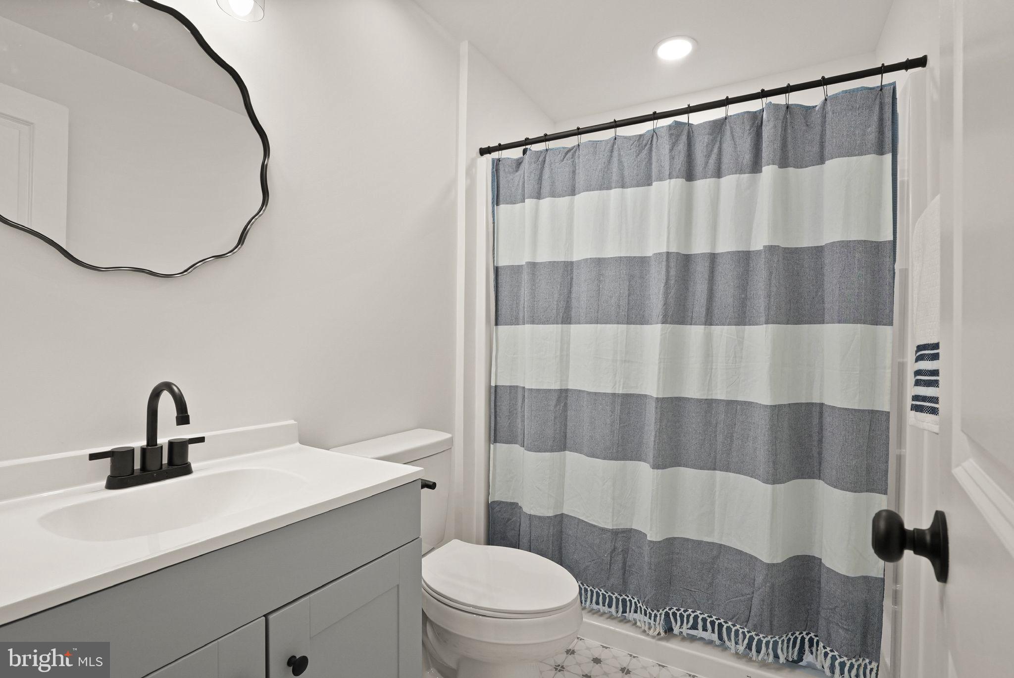 WARRENTON CHASE - Residential