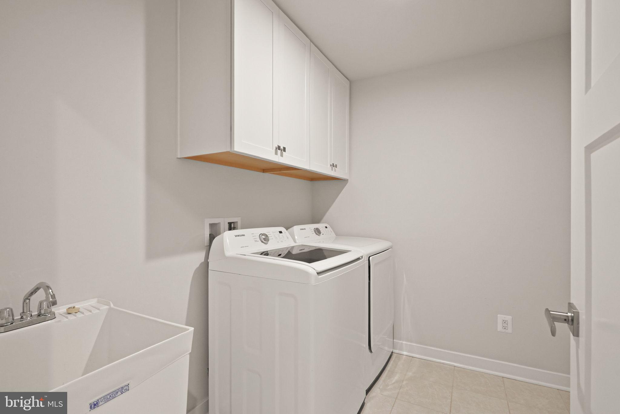 WARRENTON CHASE - Residential