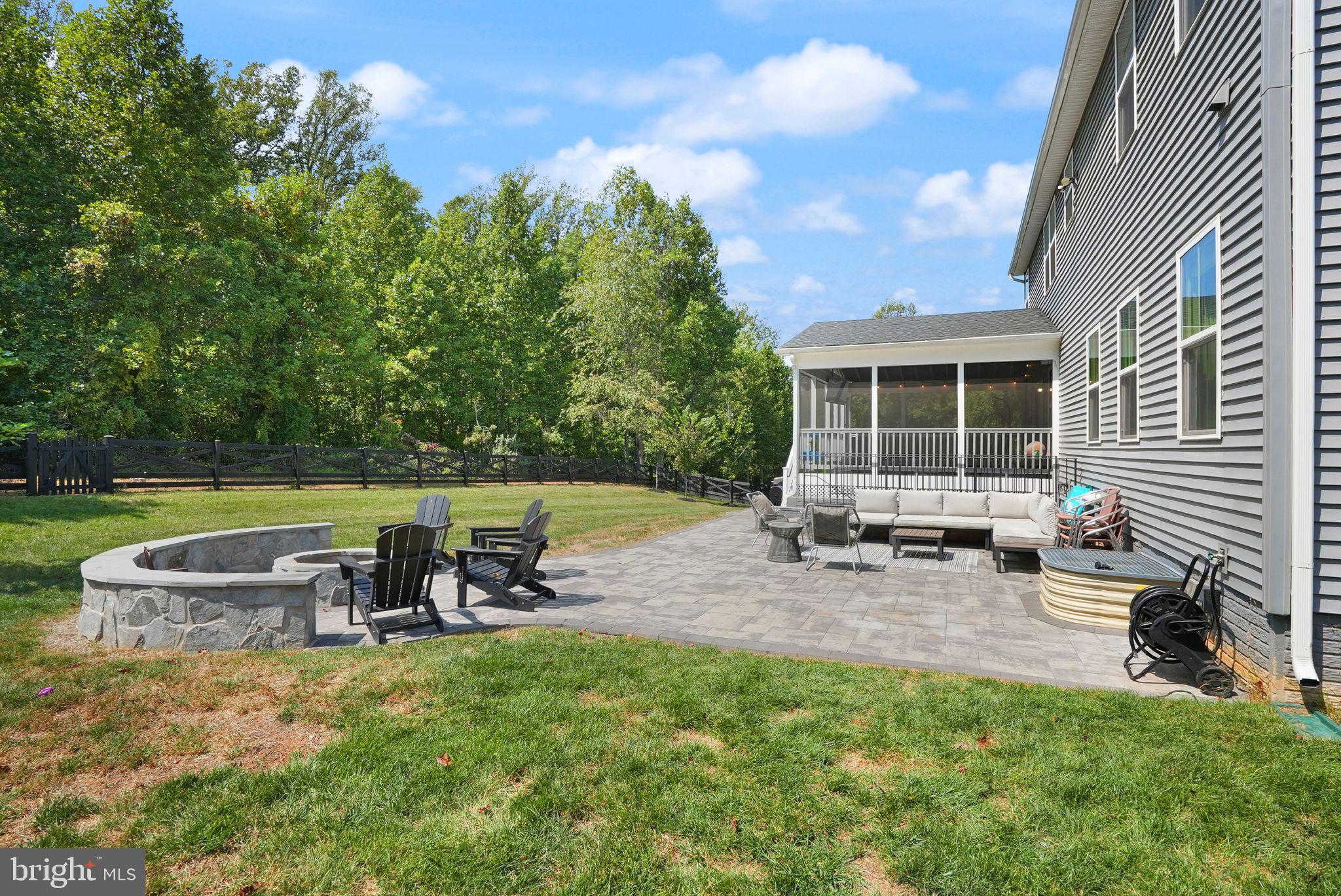 WARRENTON CHASE - Residential