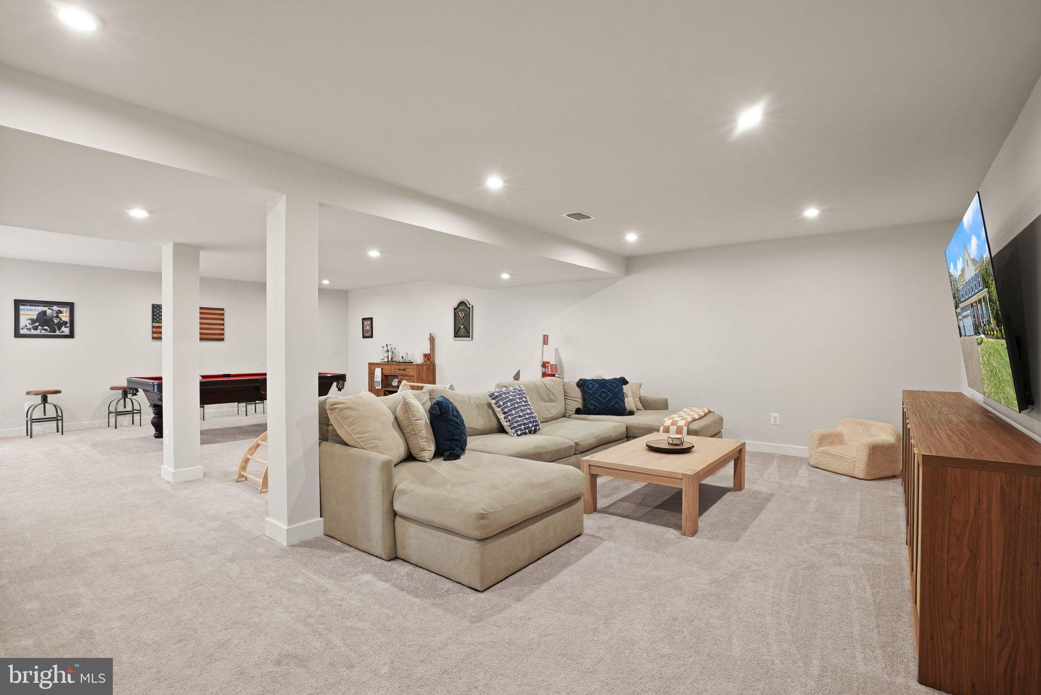 WARRENTON CHASE - Residential