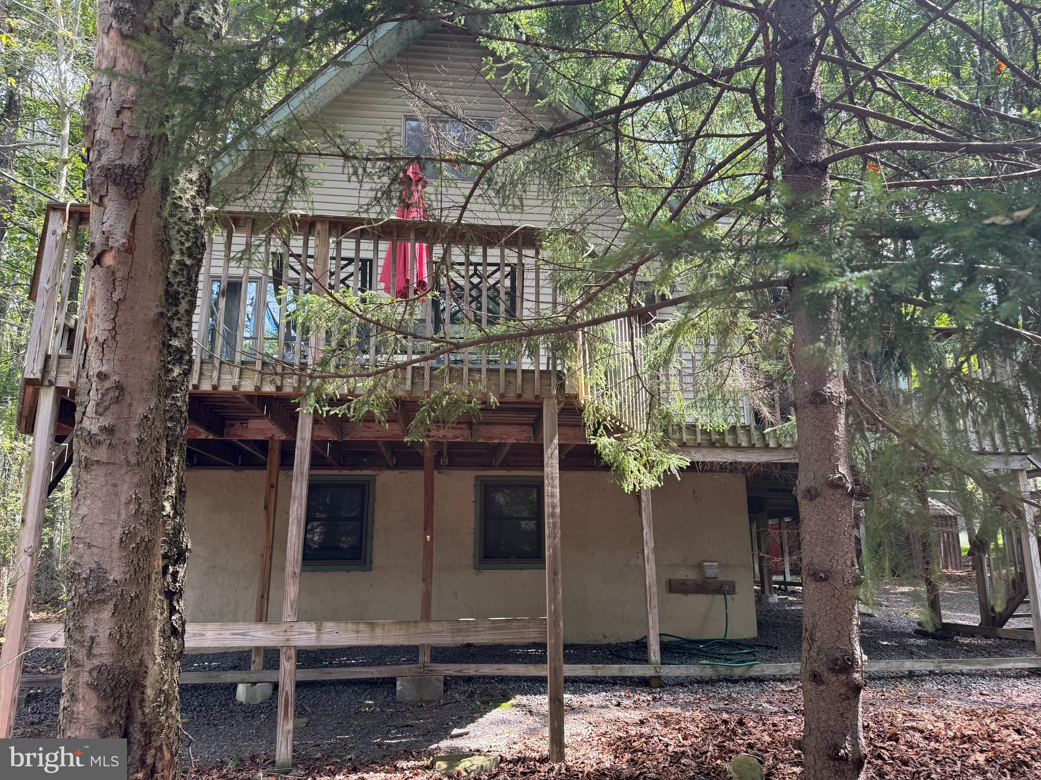 ARROWHEAD LAKE - Residential Lease