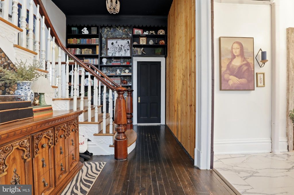 Photo of 352 High Street, HANOVER, PA 17331 (MLS # PAYK2095330)