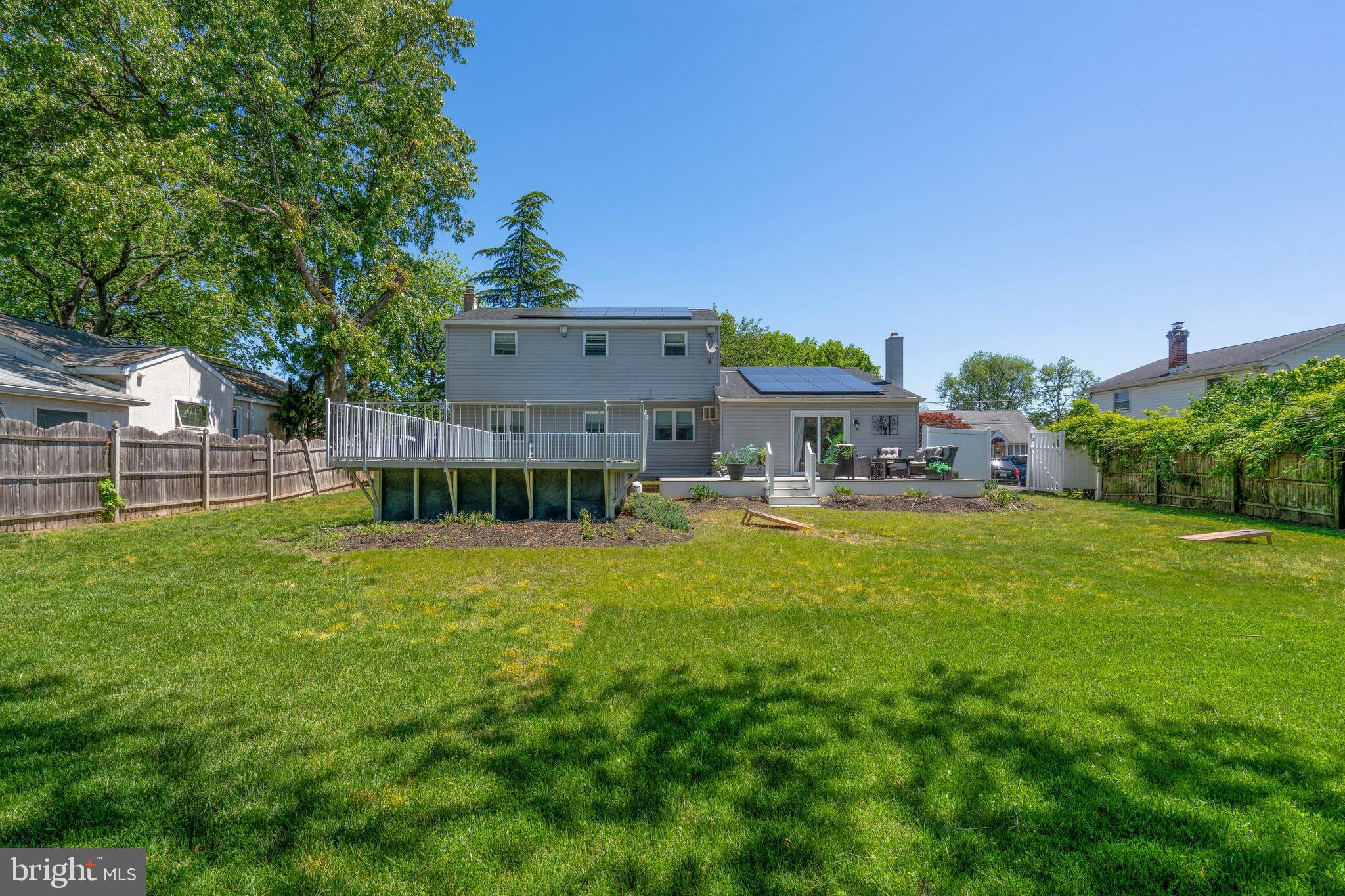 ECHO BEACH - Residential