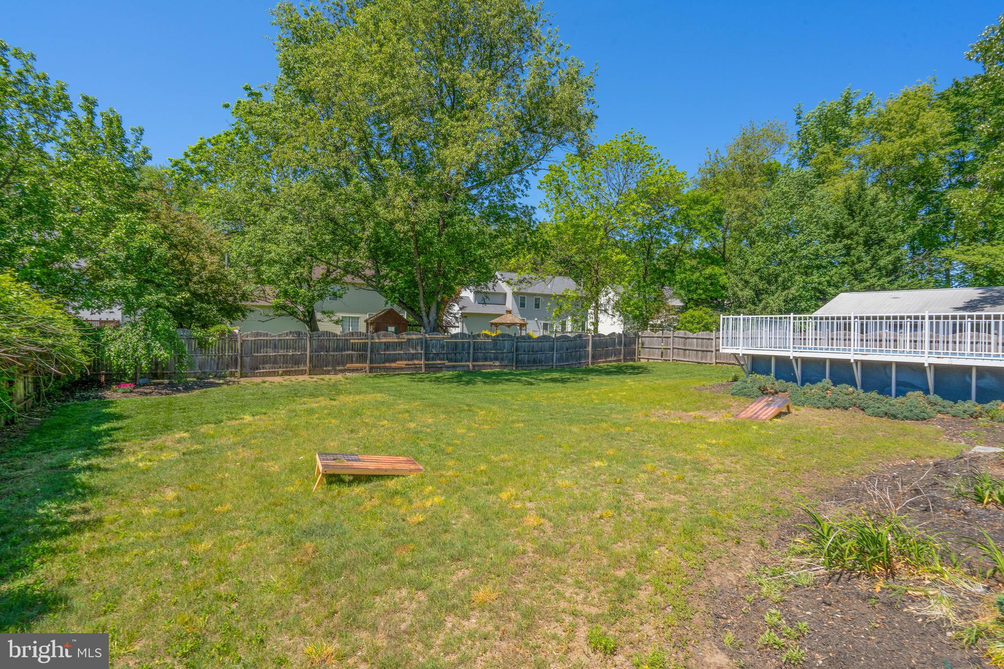 ECHO BEACH - Residential