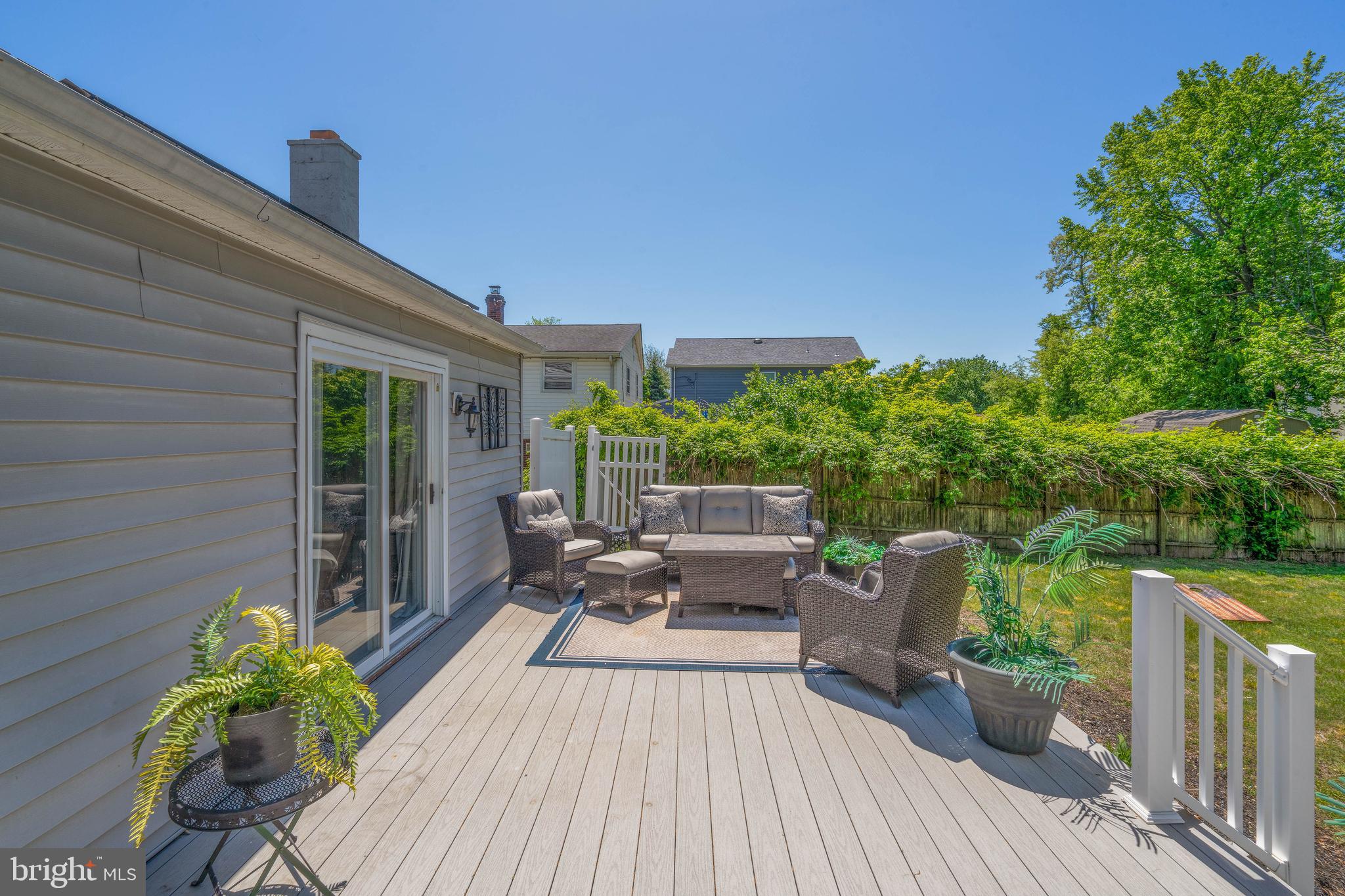ECHO BEACH - Residential