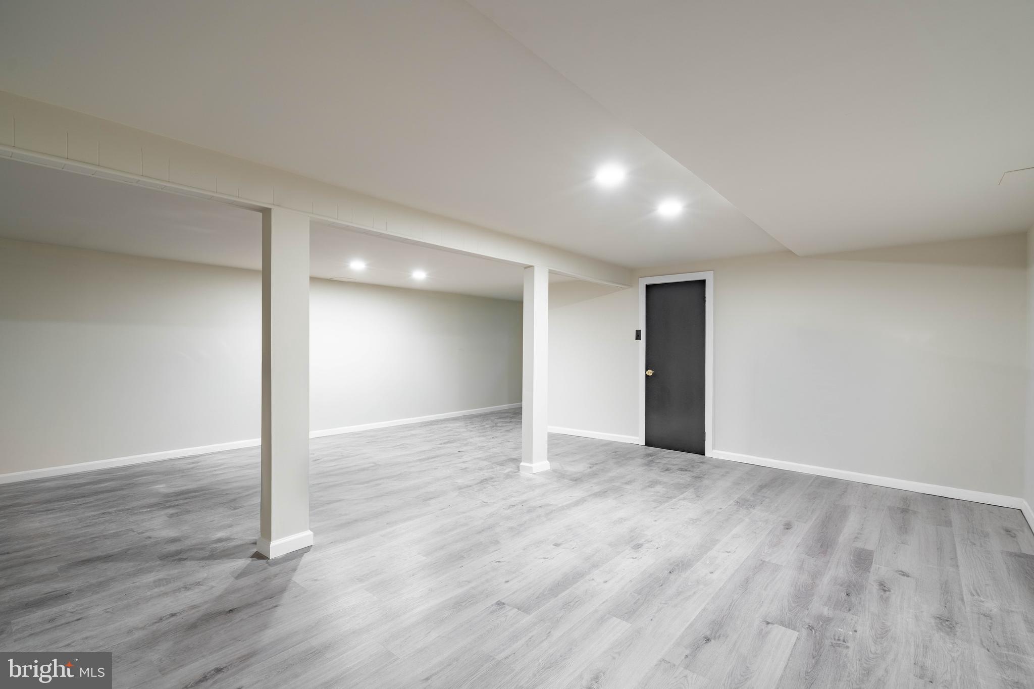 ECHO BEACH - Residential