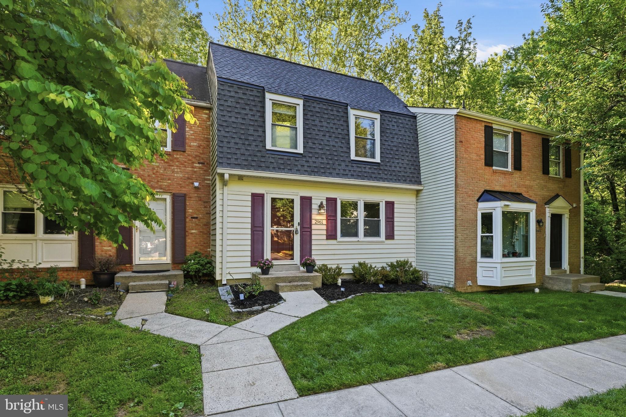 2961 ELLENWOOD DRIVE