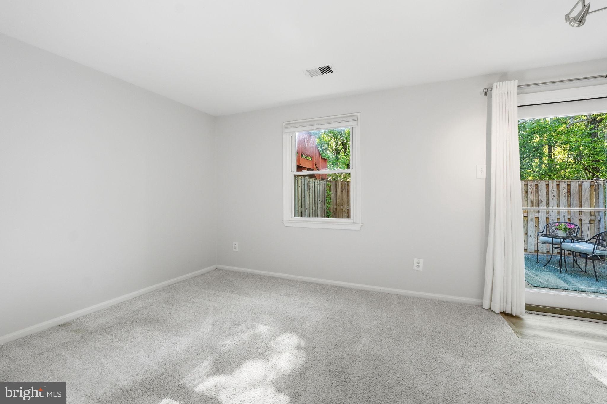 COVINGTON - Residential
