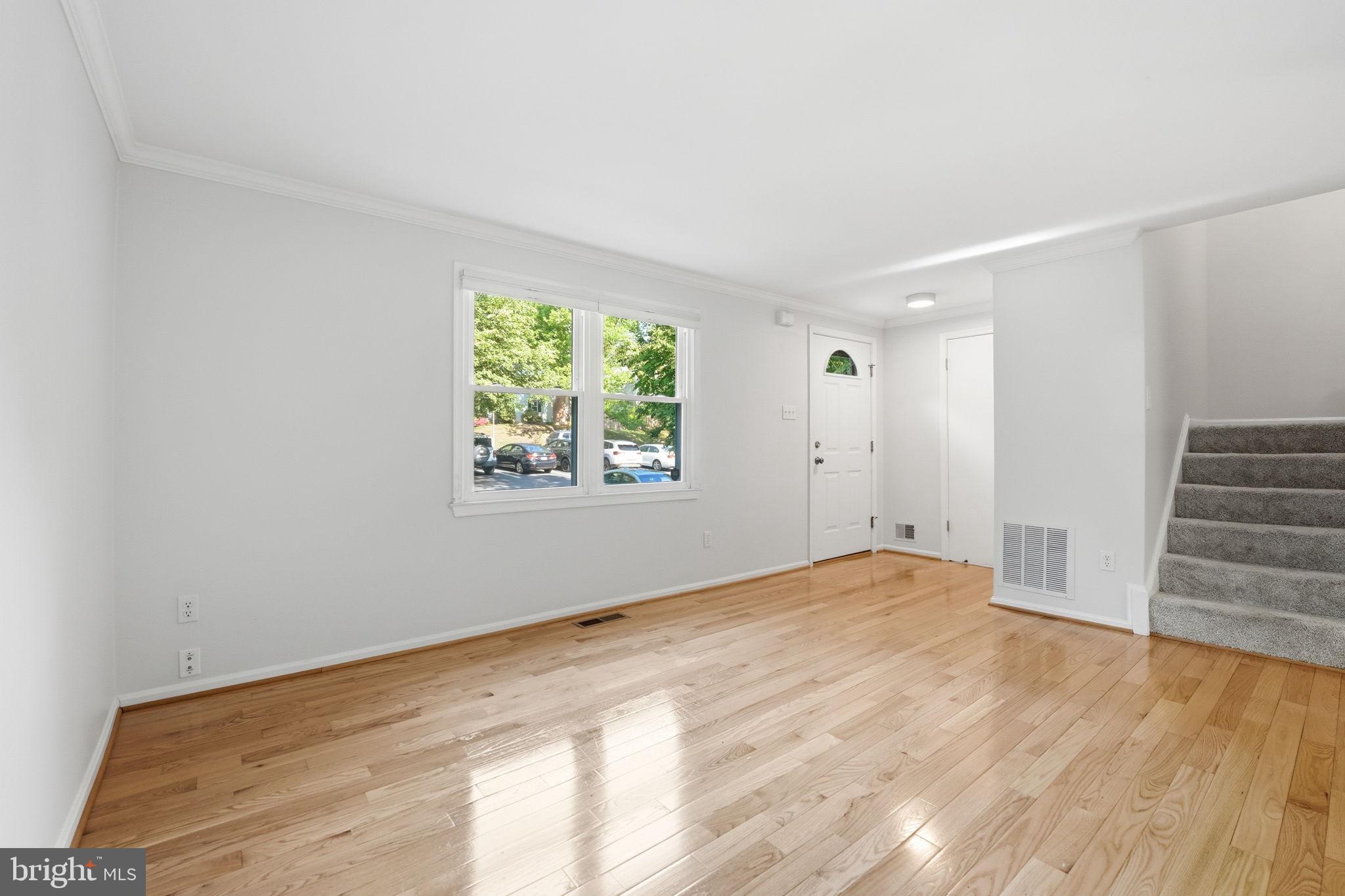 COVINGTON - Residential