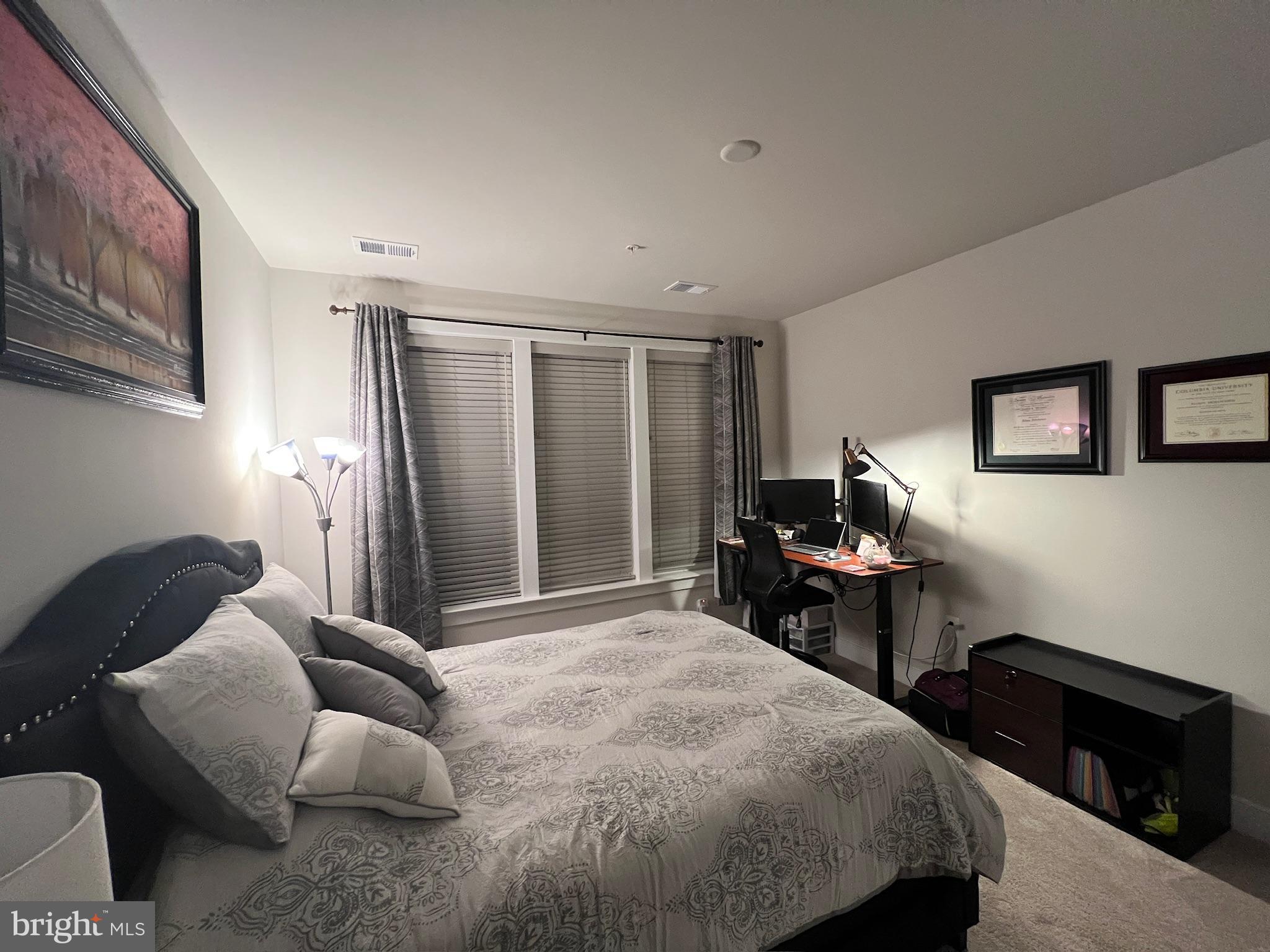 METROPARK AT ARROWBROOK - Residential Lease