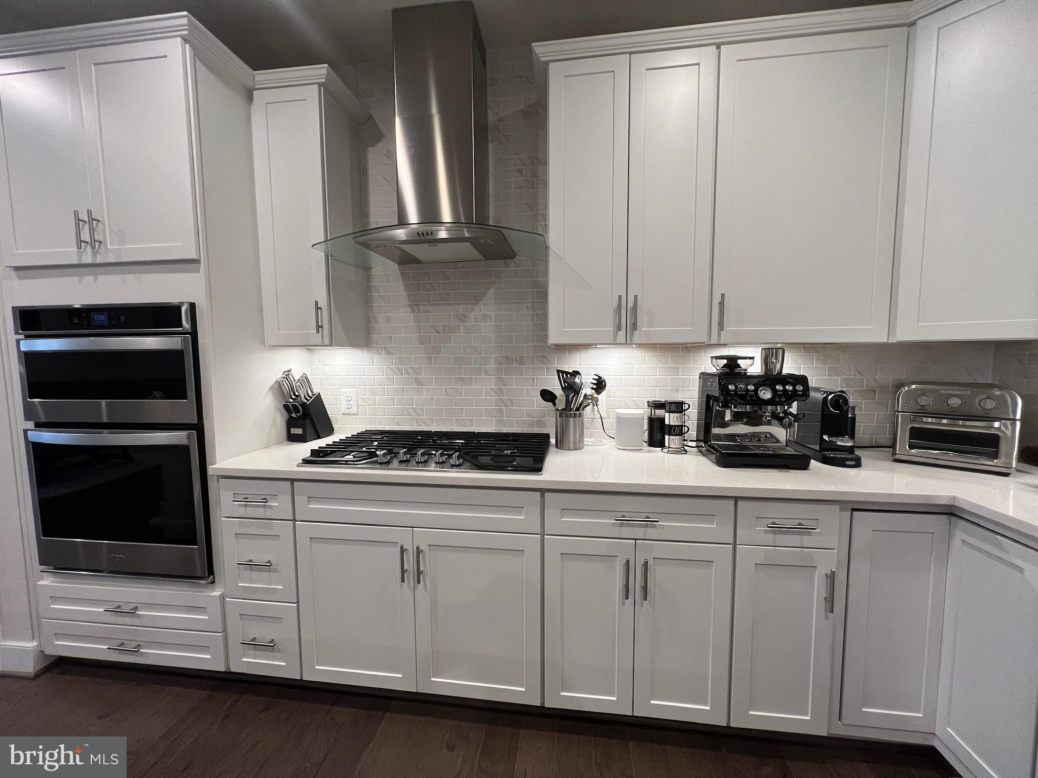 METROPARK AT ARROWBROOK - Residential Lease