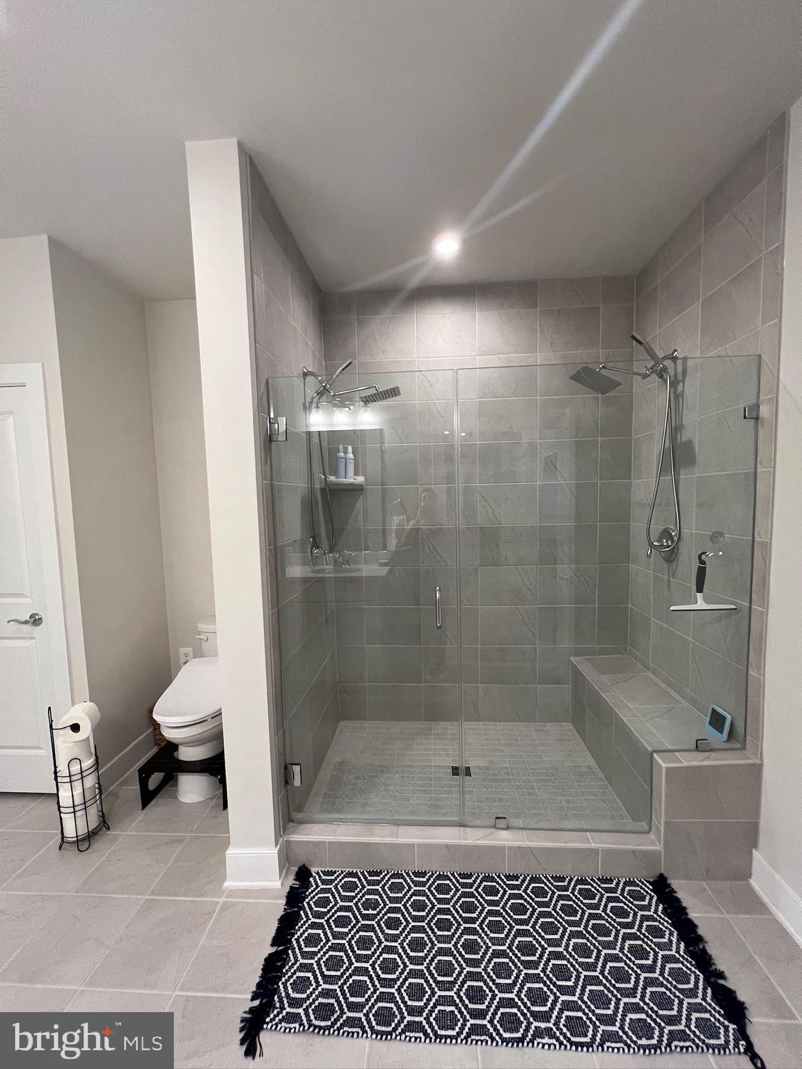 METROPARK AT ARROWBROOK - Residential Lease