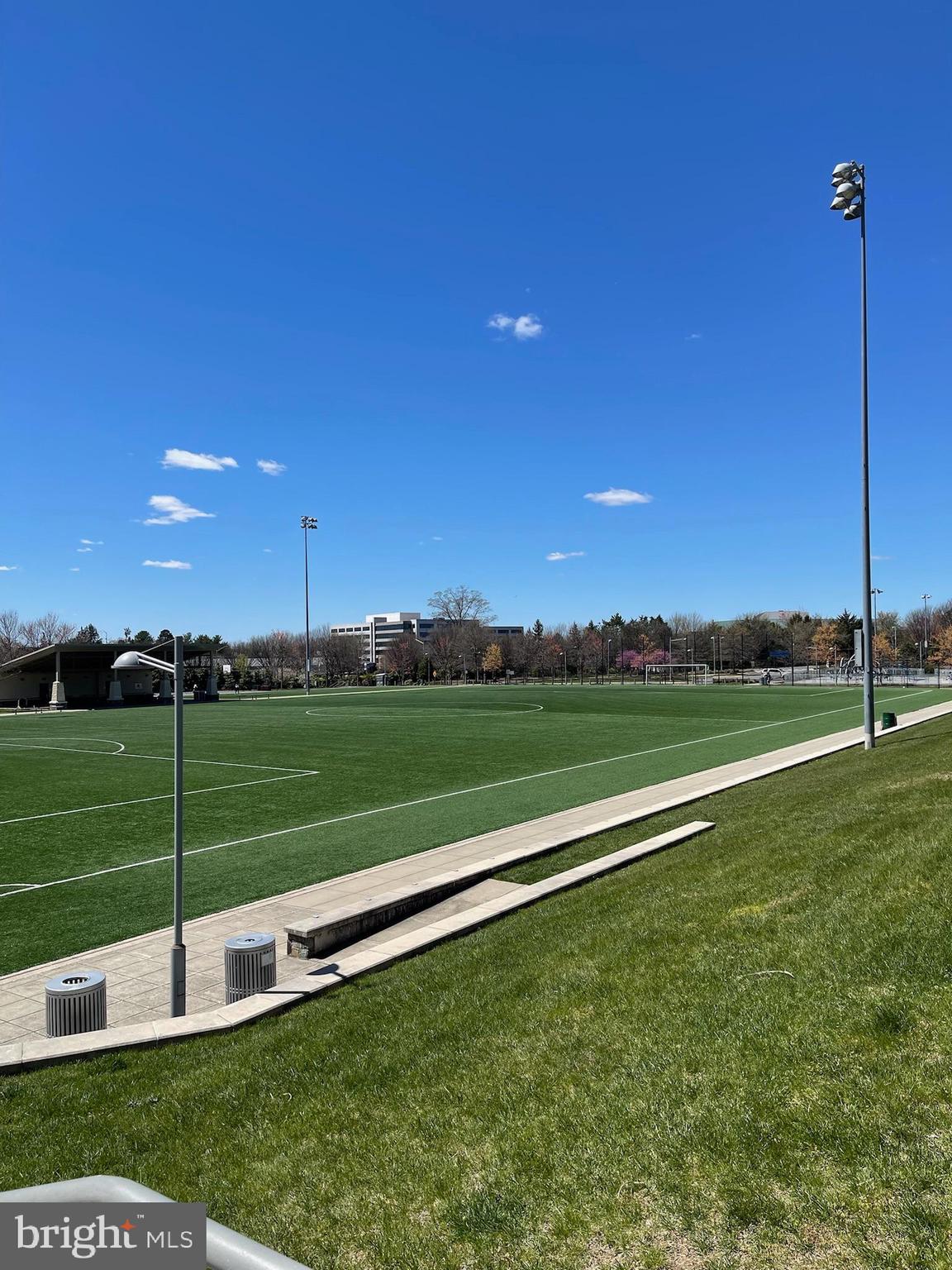 METROPARK AT ARROWBROOK - Residential Lease