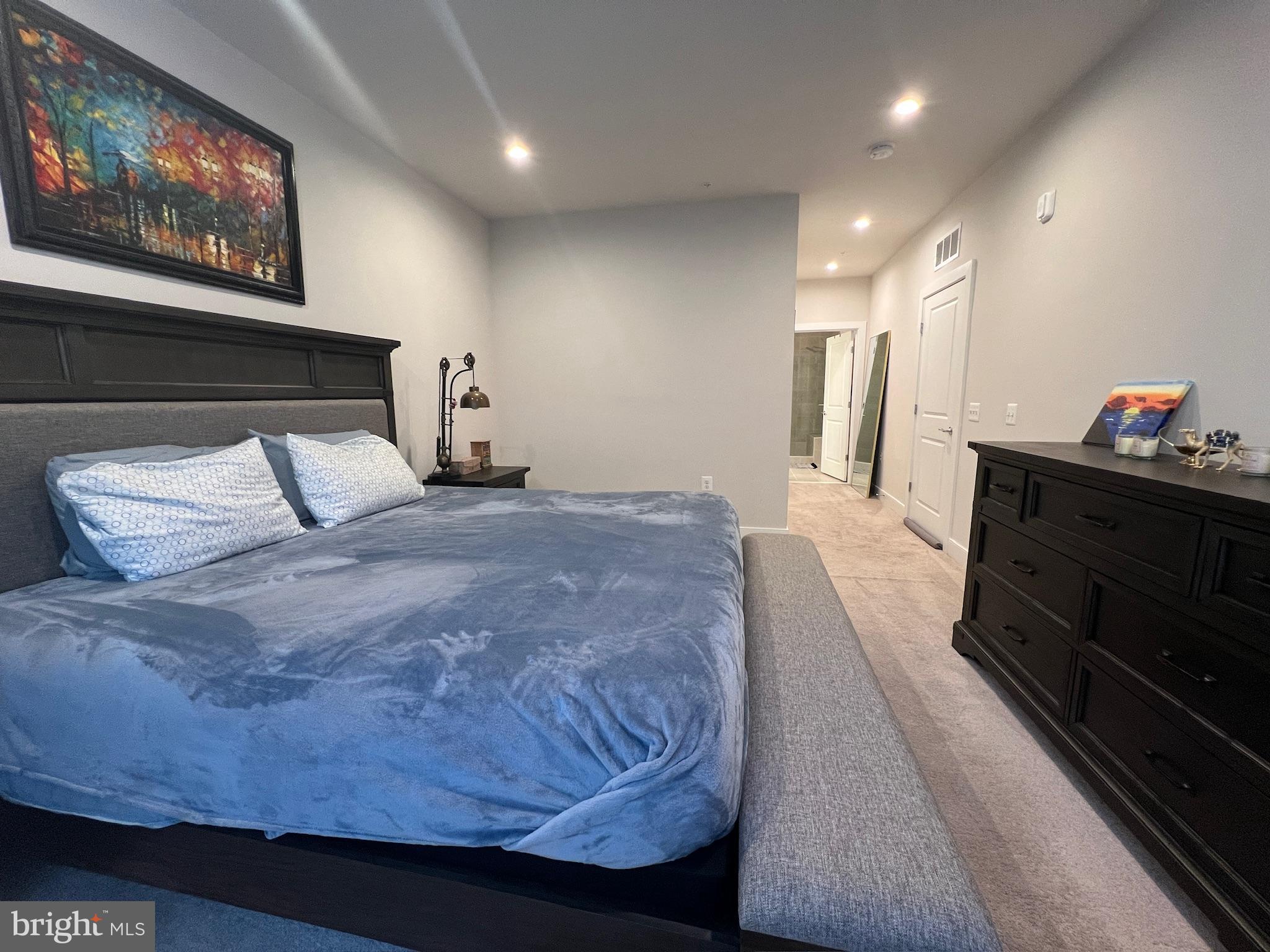 METROPARK AT ARROWBROOK - Residential Lease