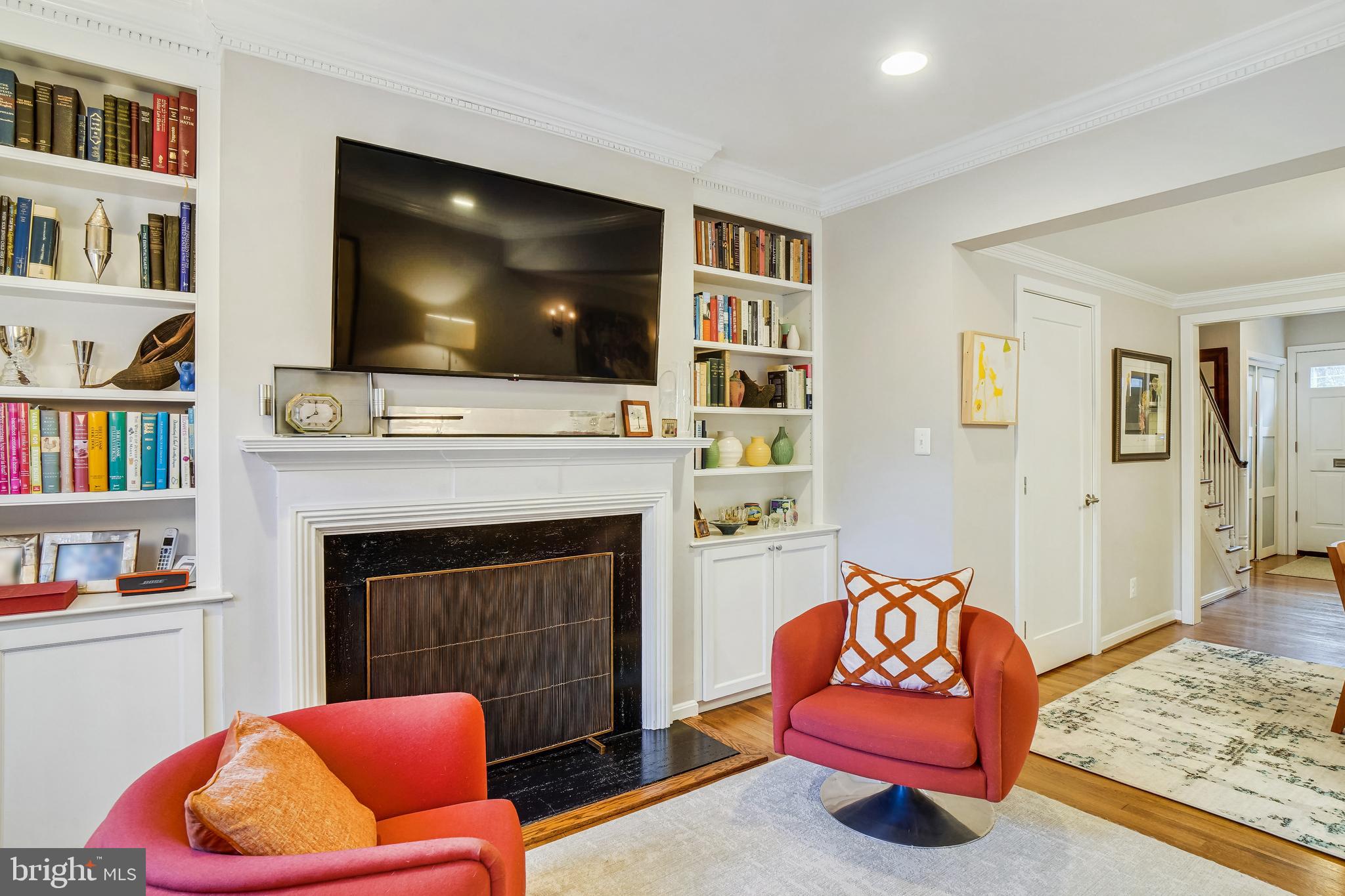 HAMLET PLACE - Residential