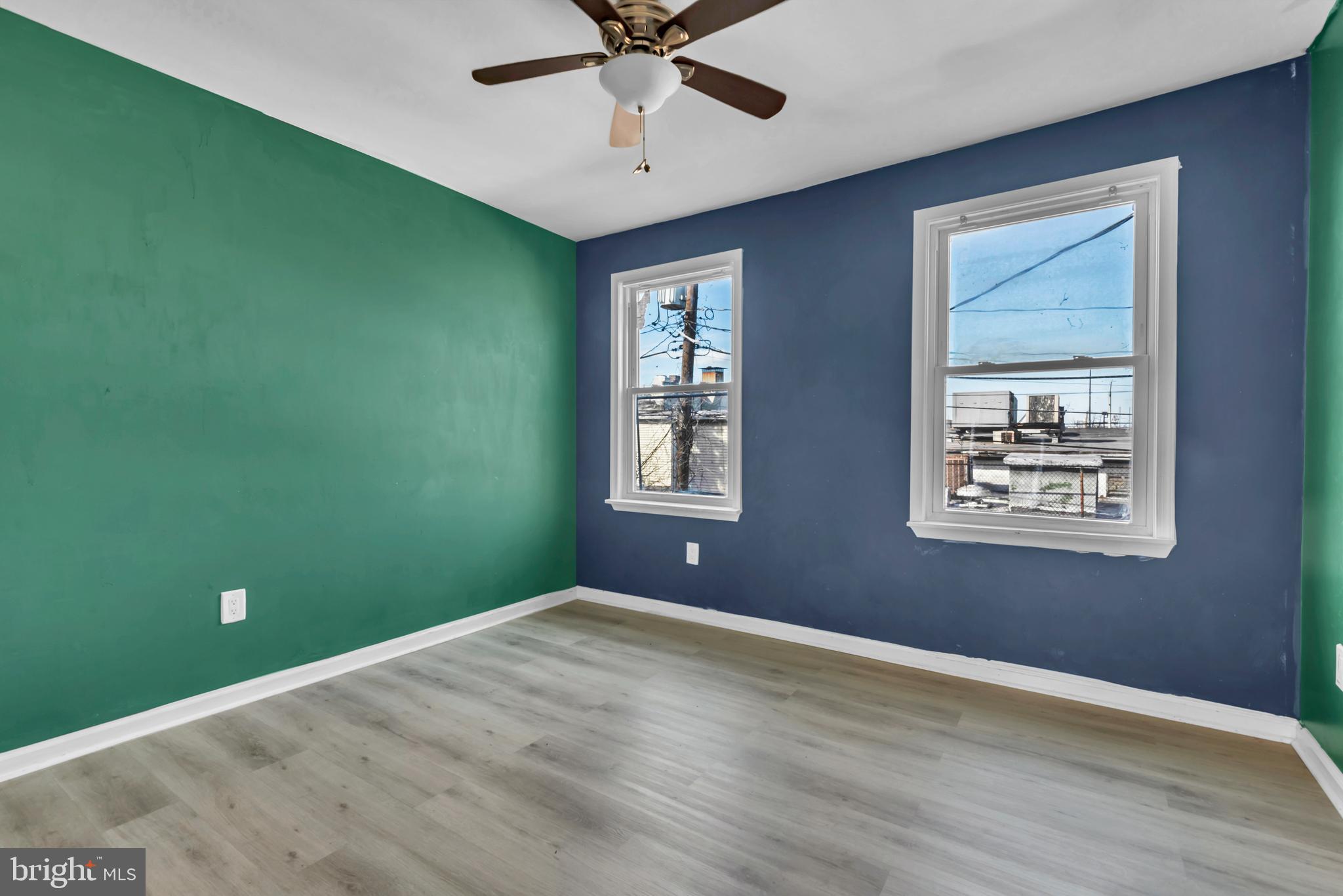 HIGHLANDTOWN - Residential