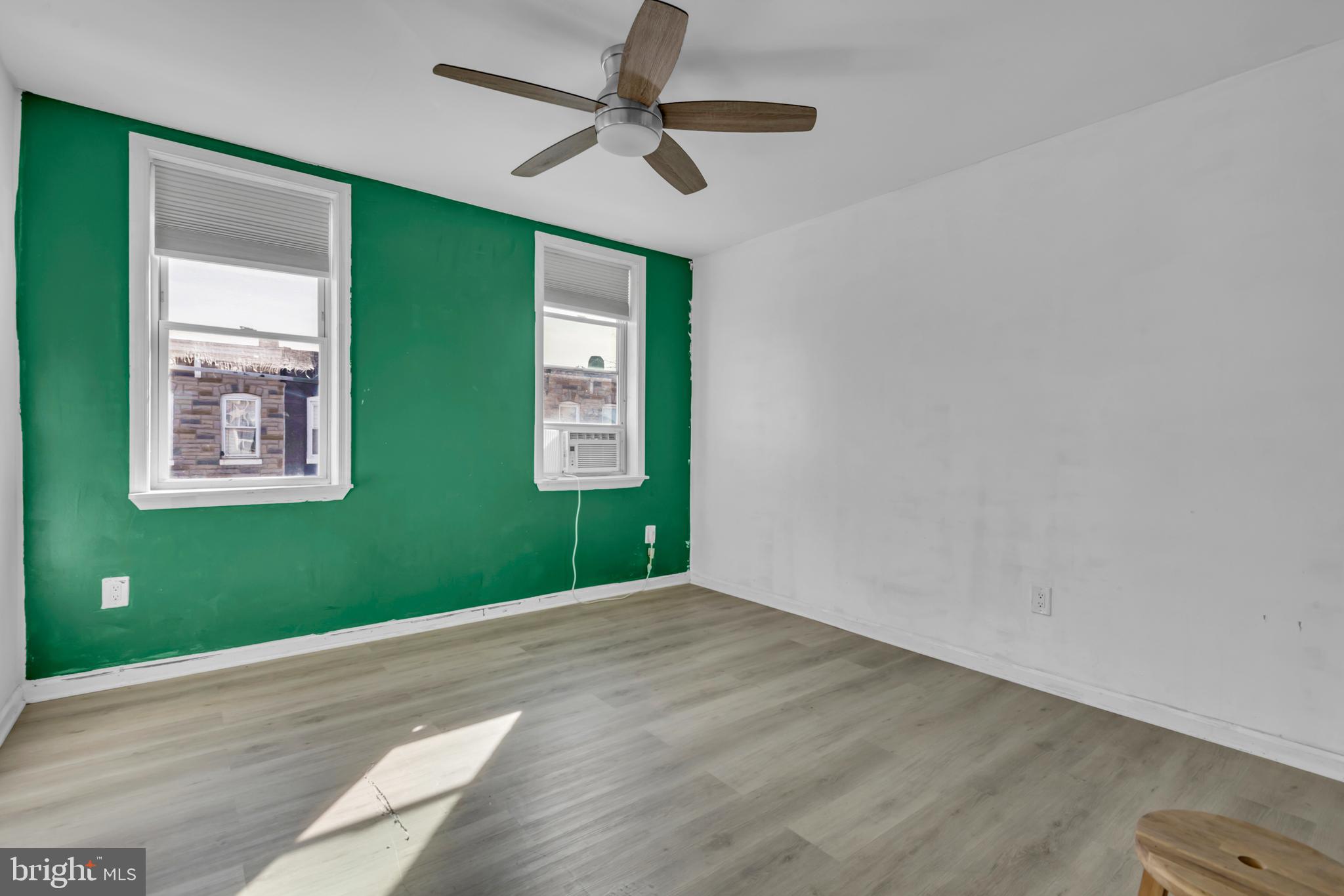 HIGHLANDTOWN - Residential