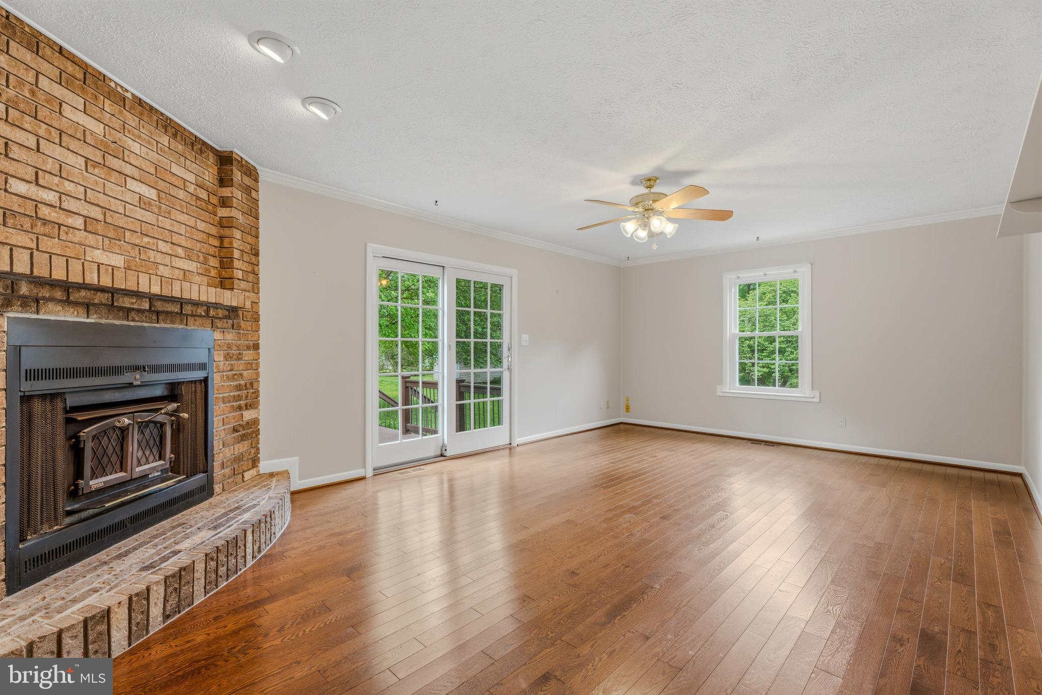 FOX MEADOWS - Residential
