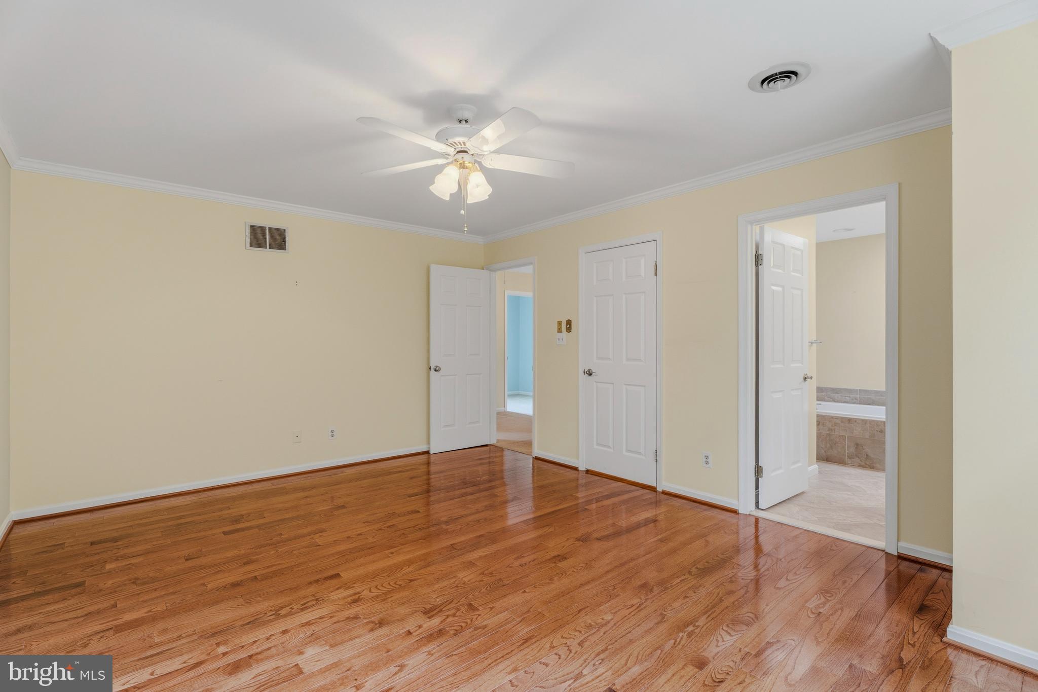 FOX MEADOWS - Residential