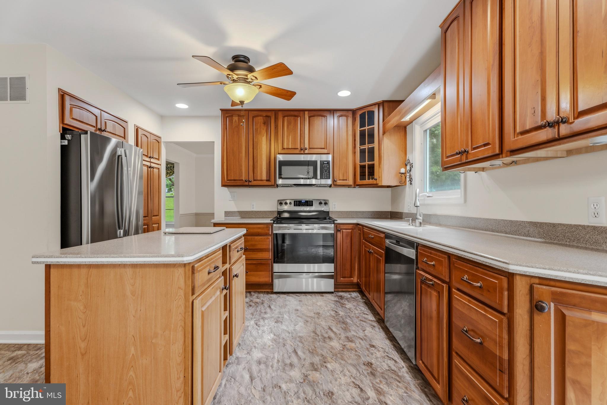 FOX MEADOWS - Residential