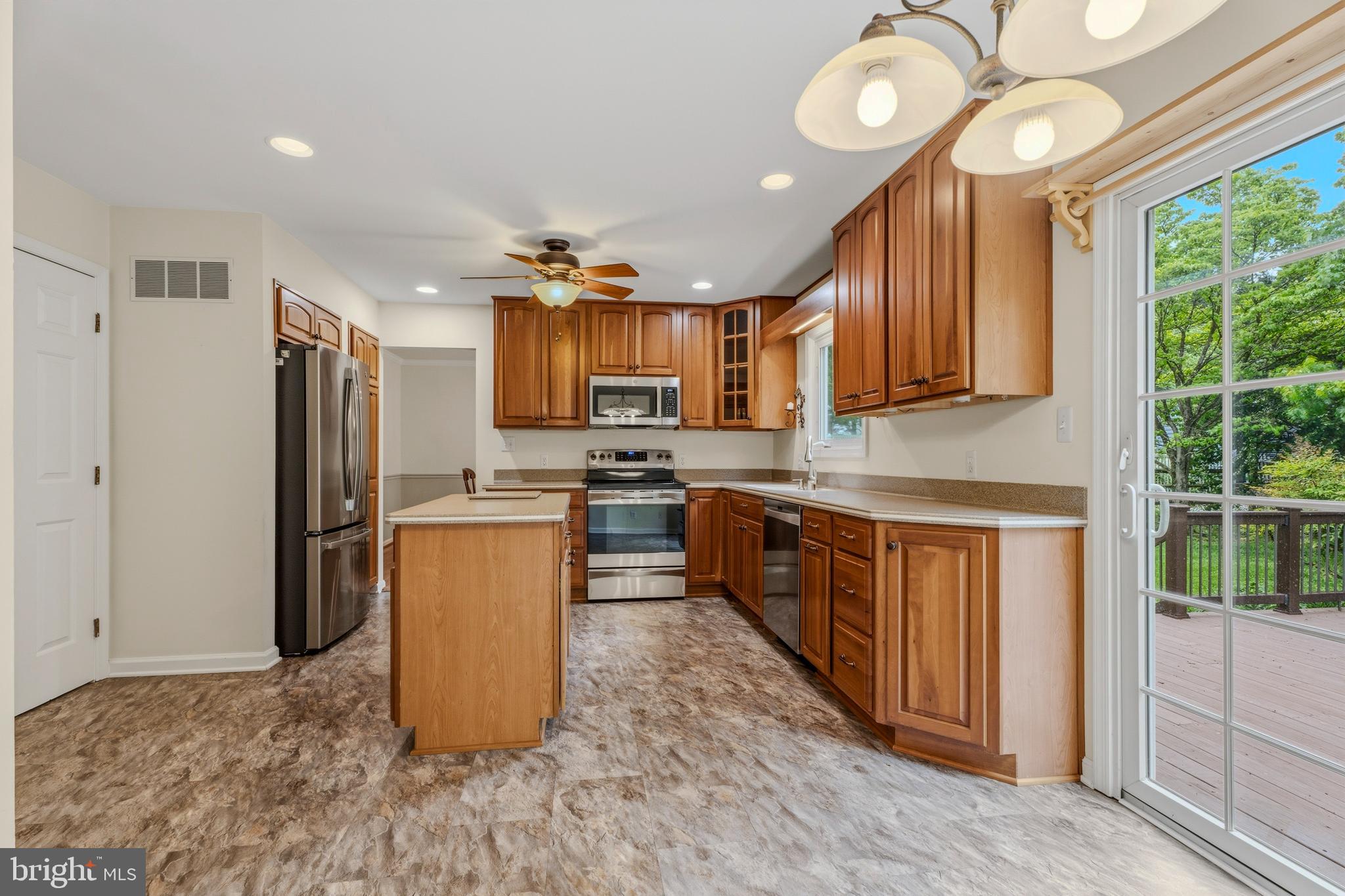 FOX MEADOWS - Residential