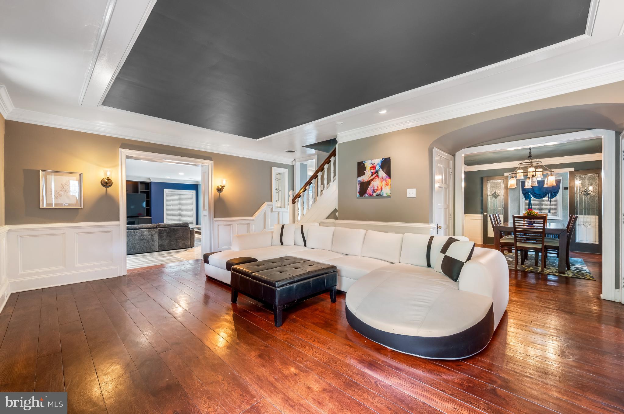 SCHOOL LANE HILLS - Residential