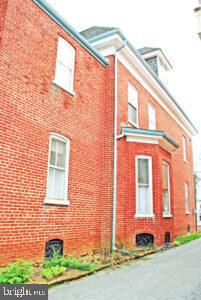 2689 OLD PHILADELPHIA PIKE