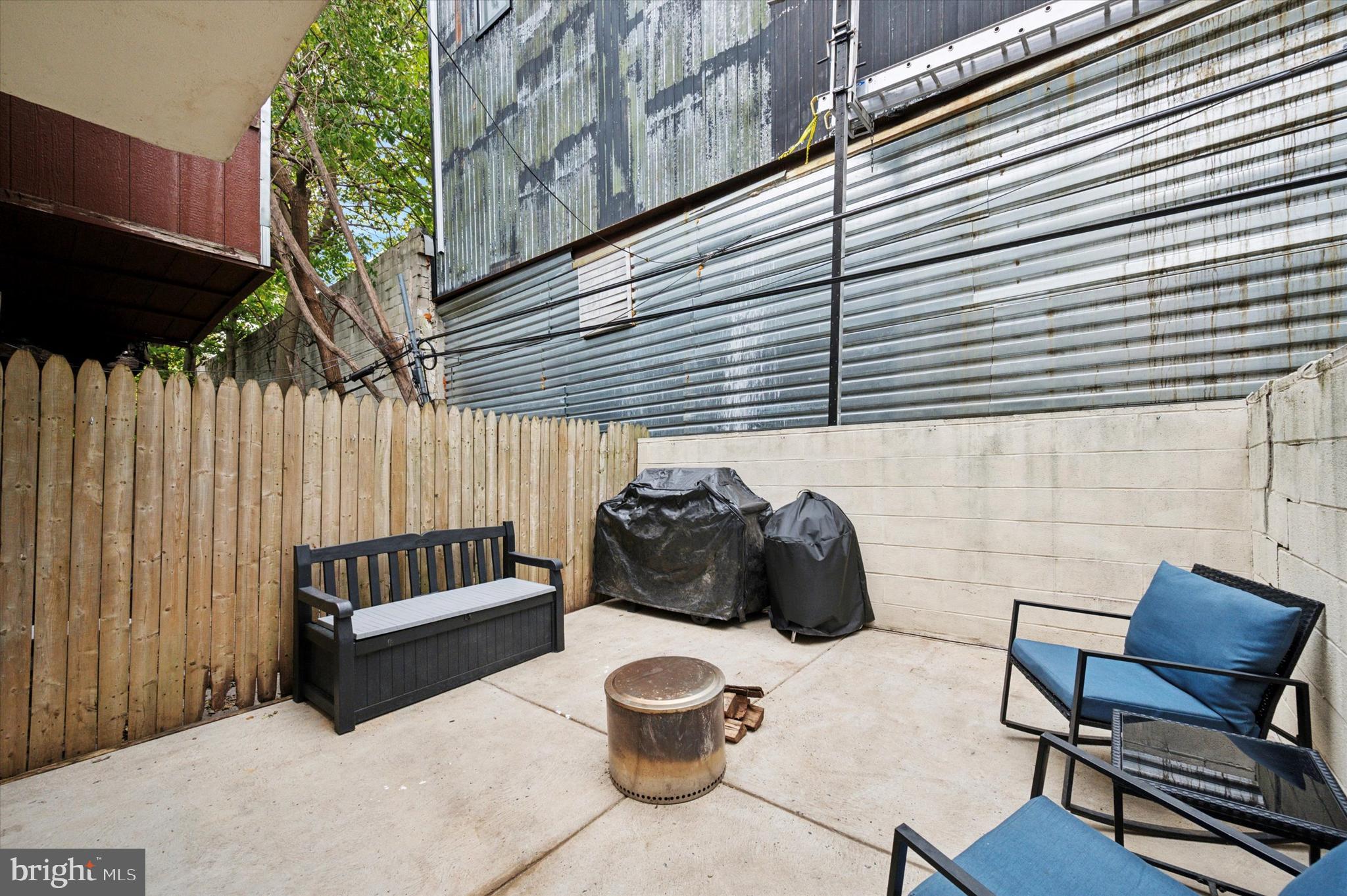 WEST PASSYUNK - Residential