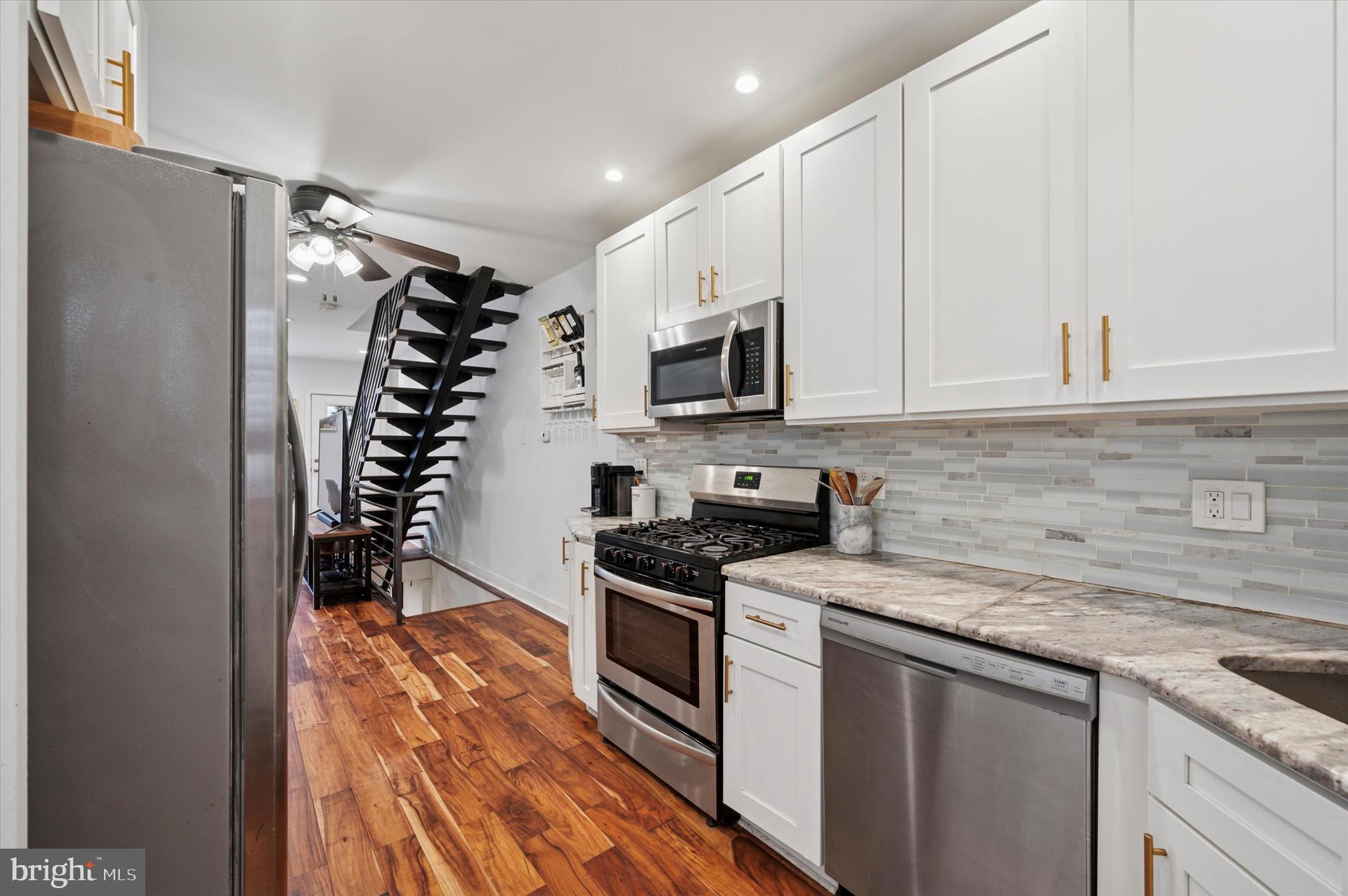 WEST PASSYUNK - Residential