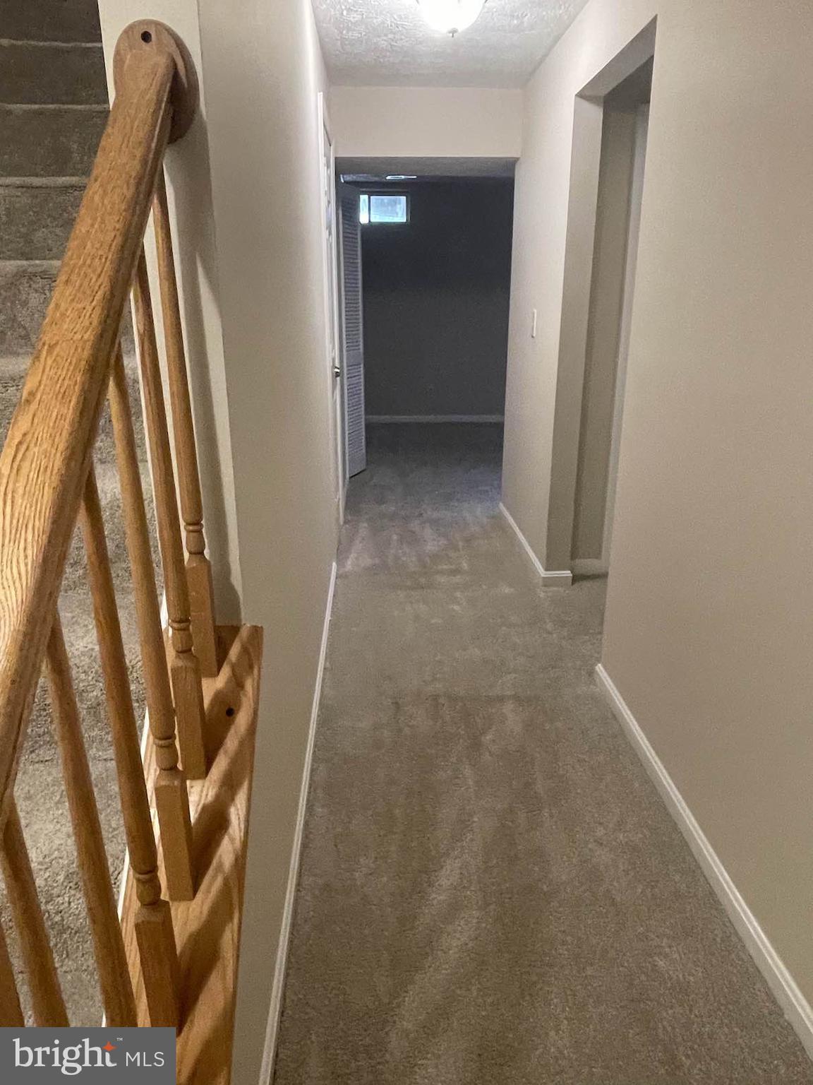 HAMPTON OAKS - Residential Lease