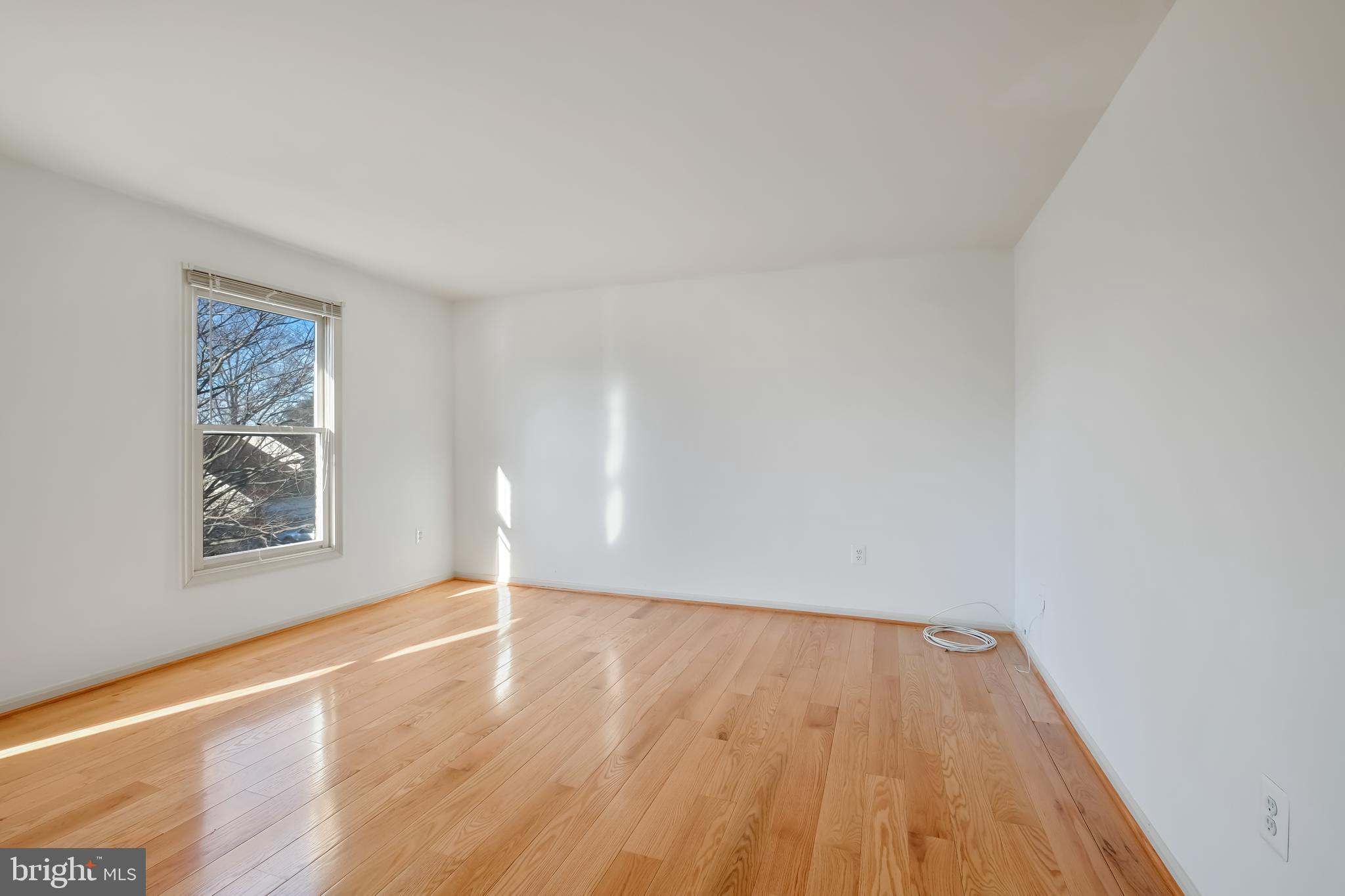 LAYHILL VIEW - Residential Lease