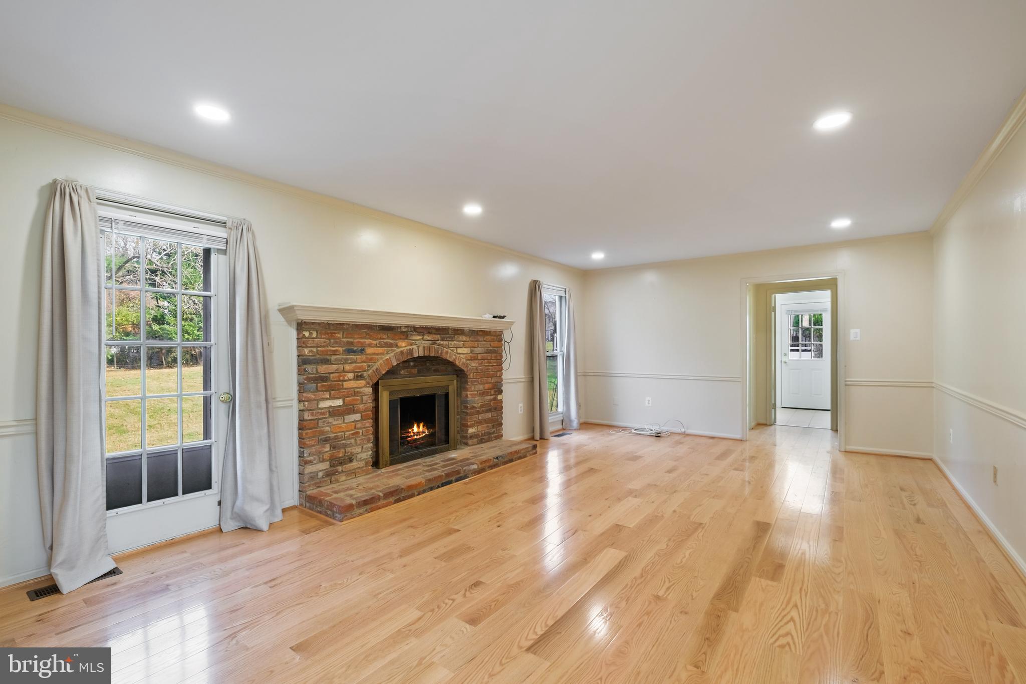 LAYHILL VIEW - Residential Lease