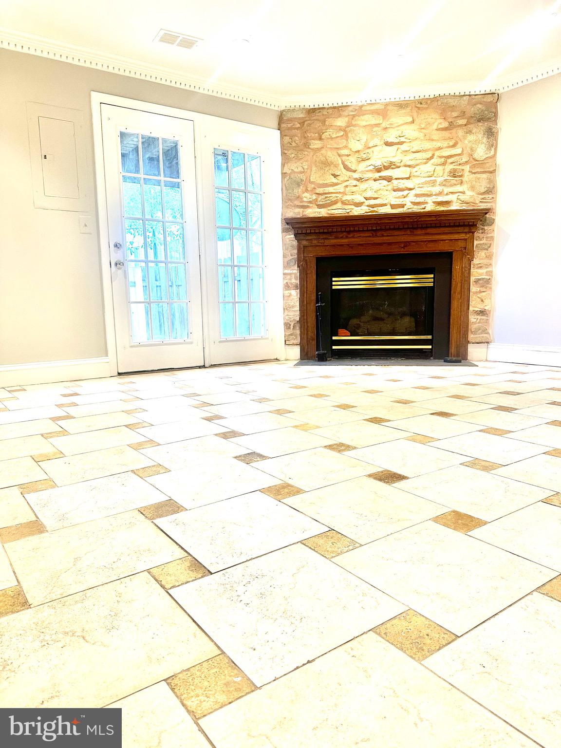 VILLAGE AT GUM SPRINGS - Residential