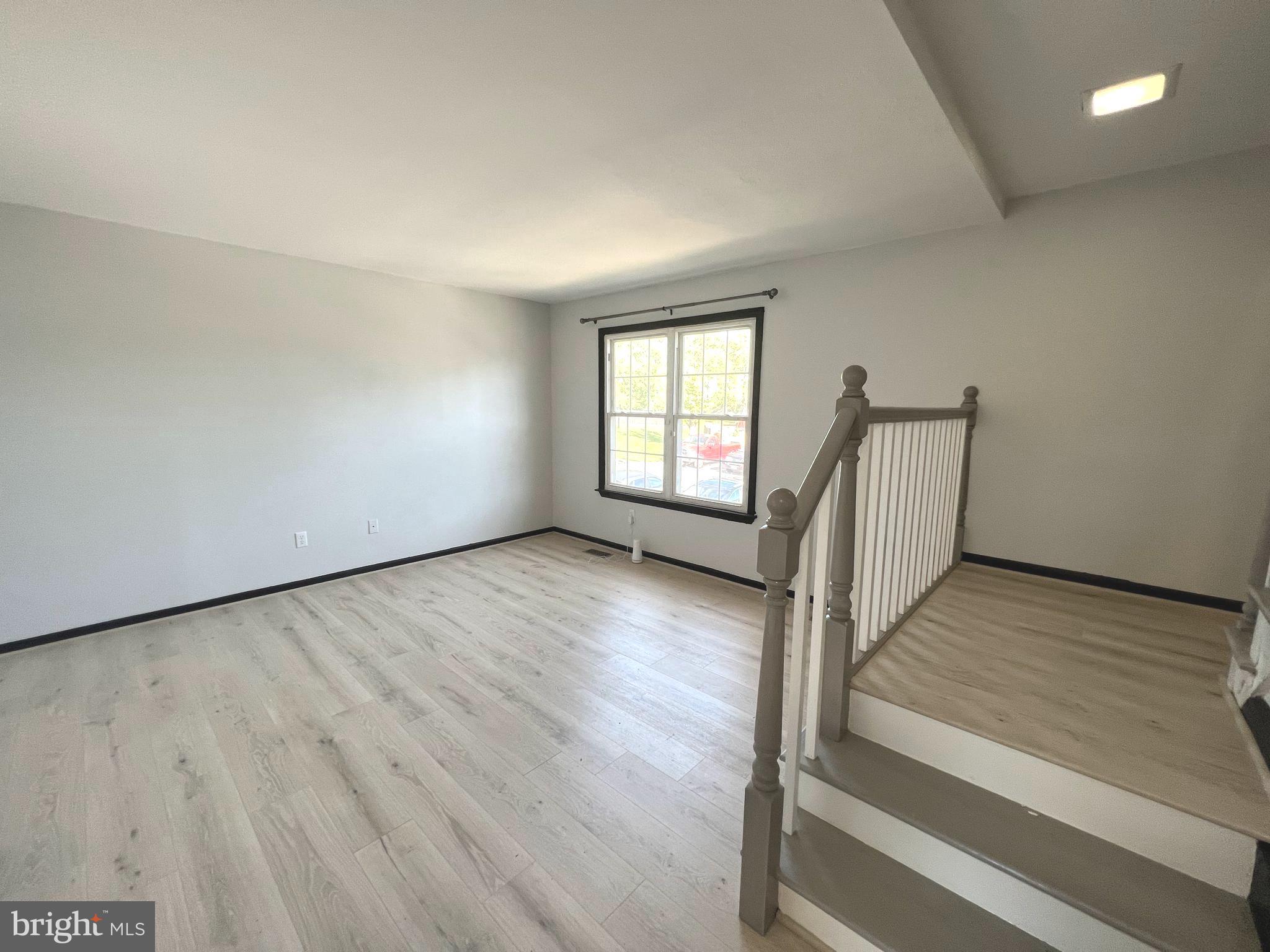 PINES OF LAUREL - Residential Lease