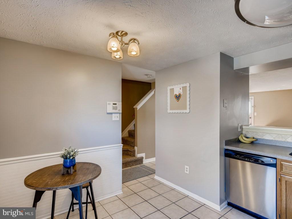 RIVERSIDE - Residential