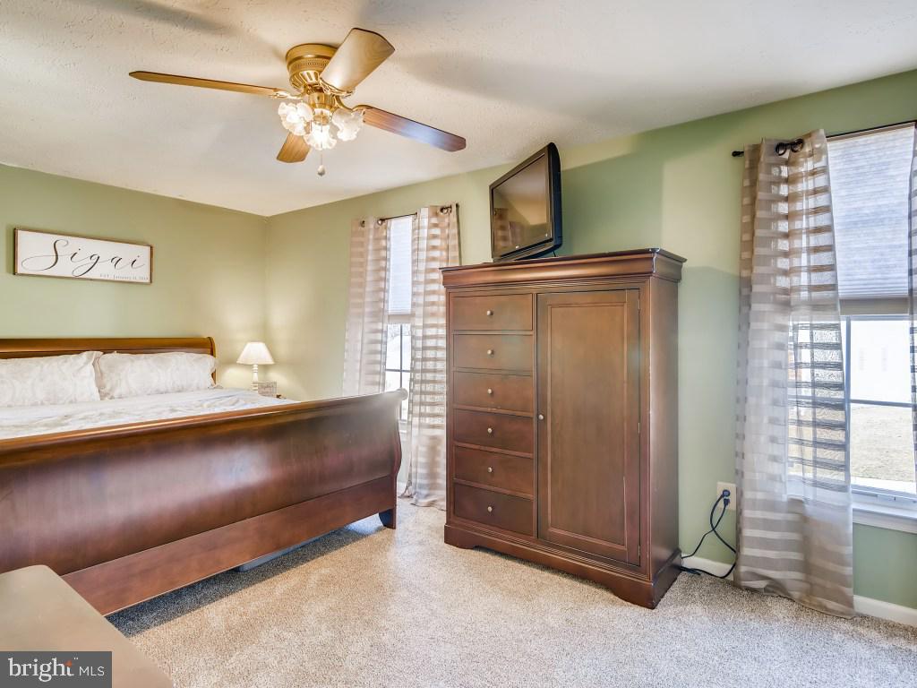 RIVERSIDE - Residential