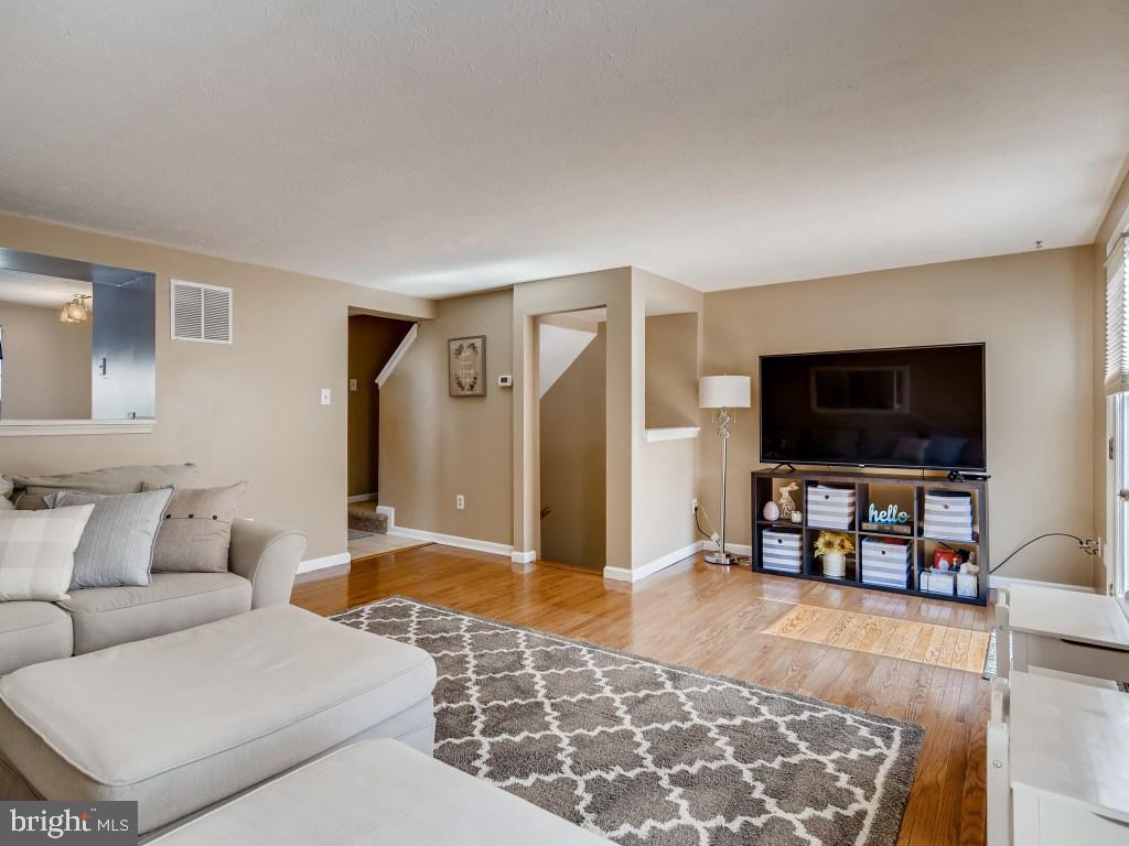 RIVERSIDE - Residential