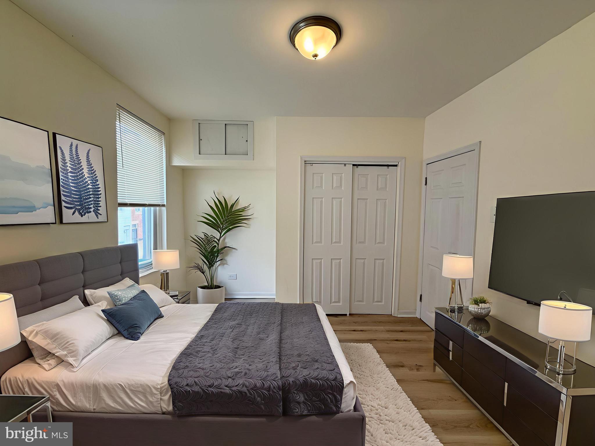 WHITMAN - Residential