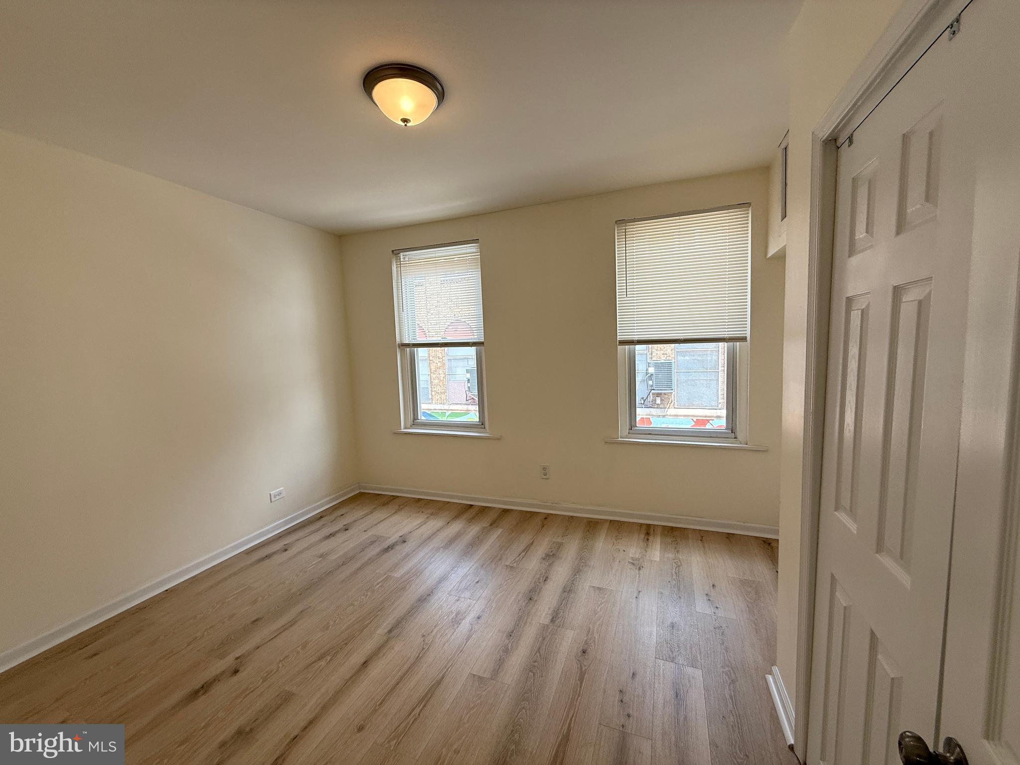 WHITMAN - Residential