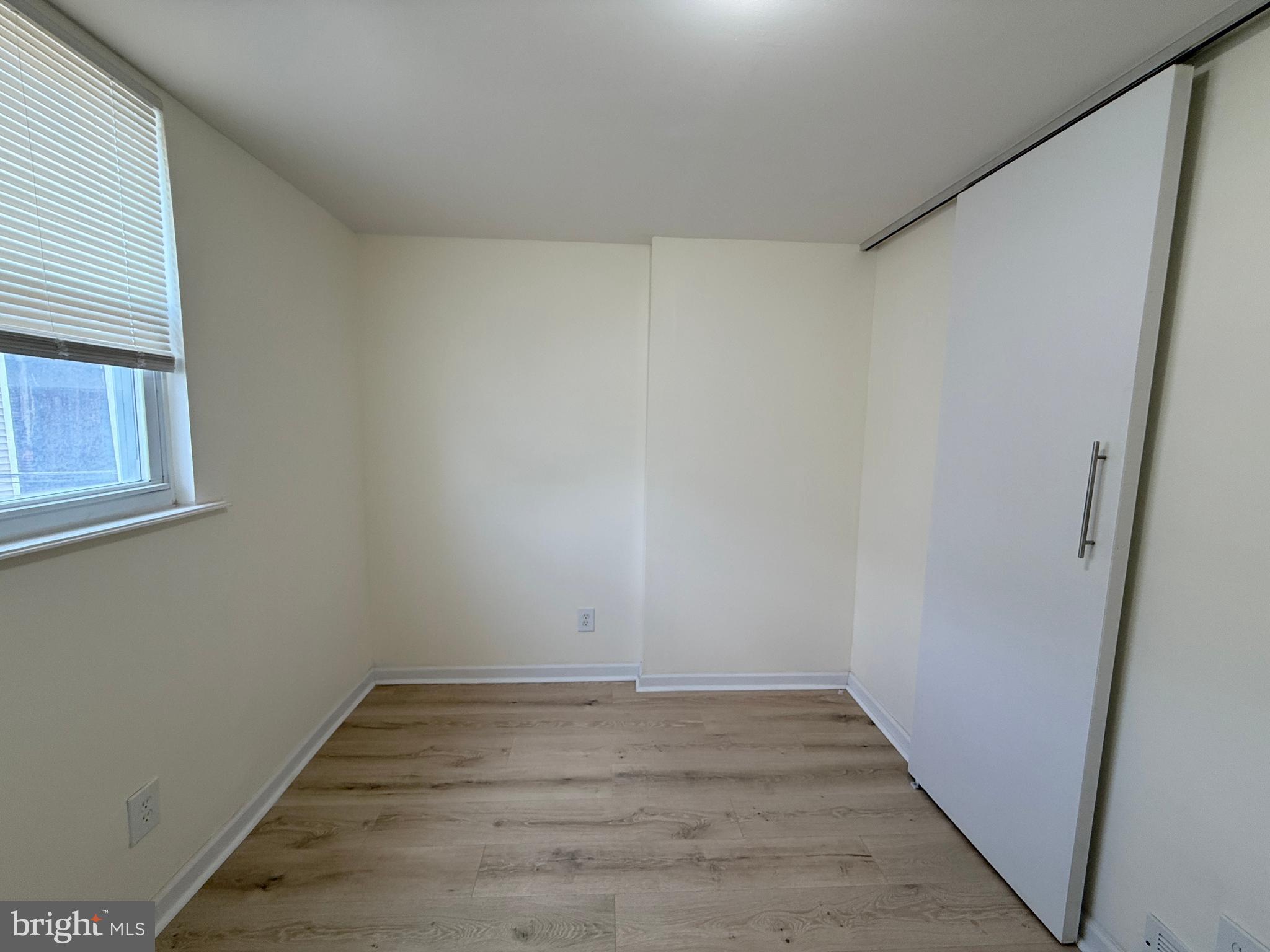 WHITMAN - Residential